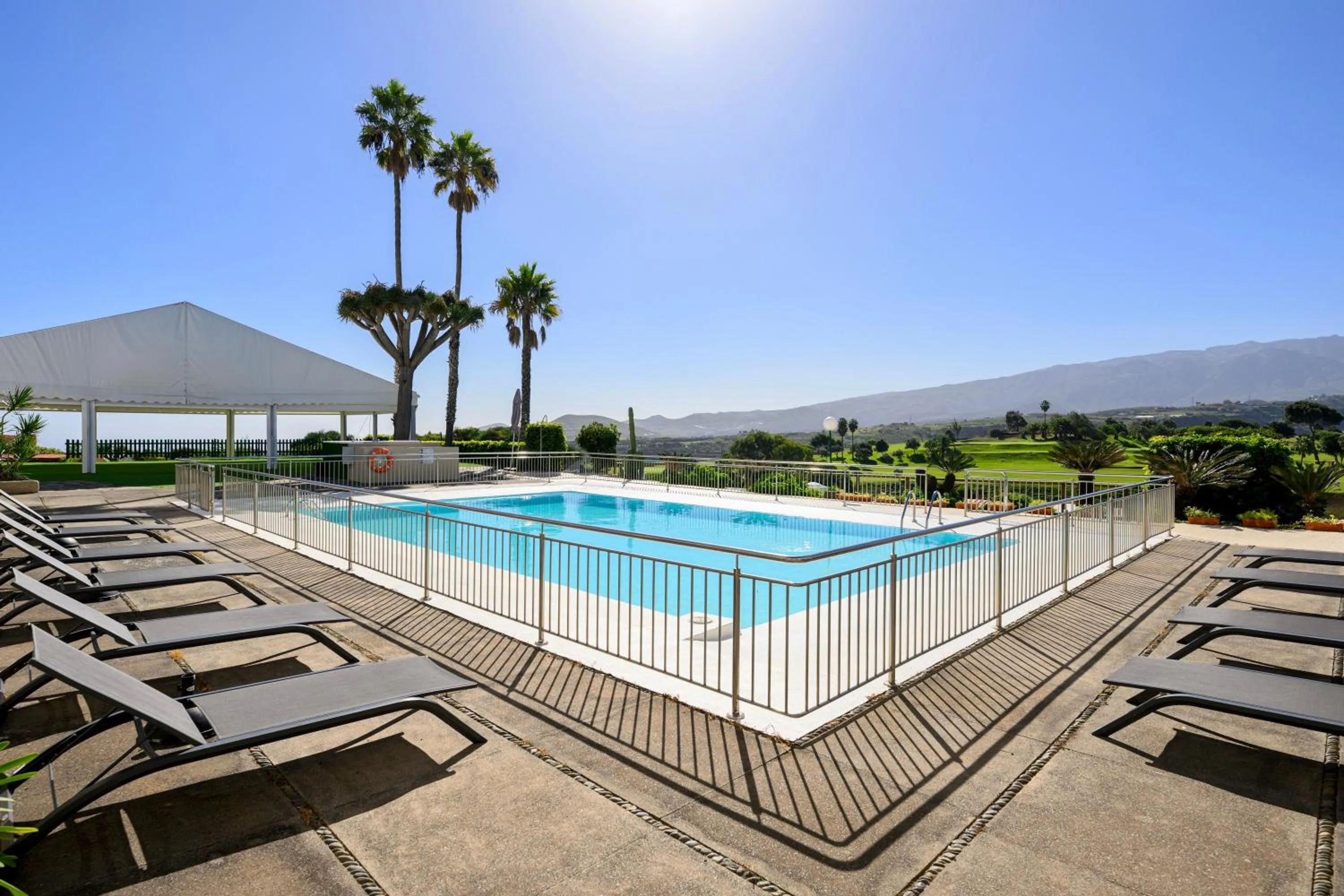 Natural landscape in Bandama Golf Hotel by Airnest