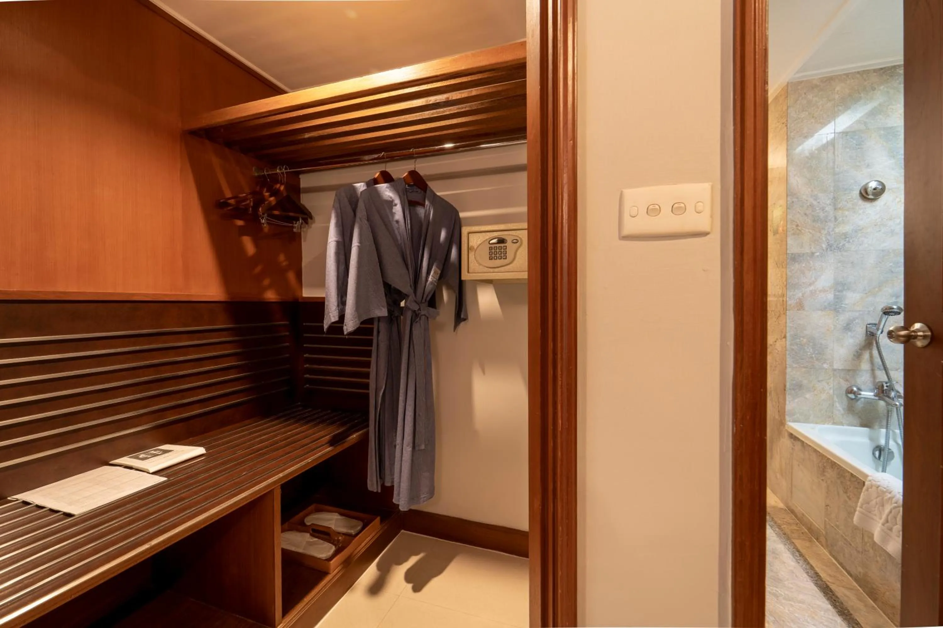 wardrobe in Century Park Hotel