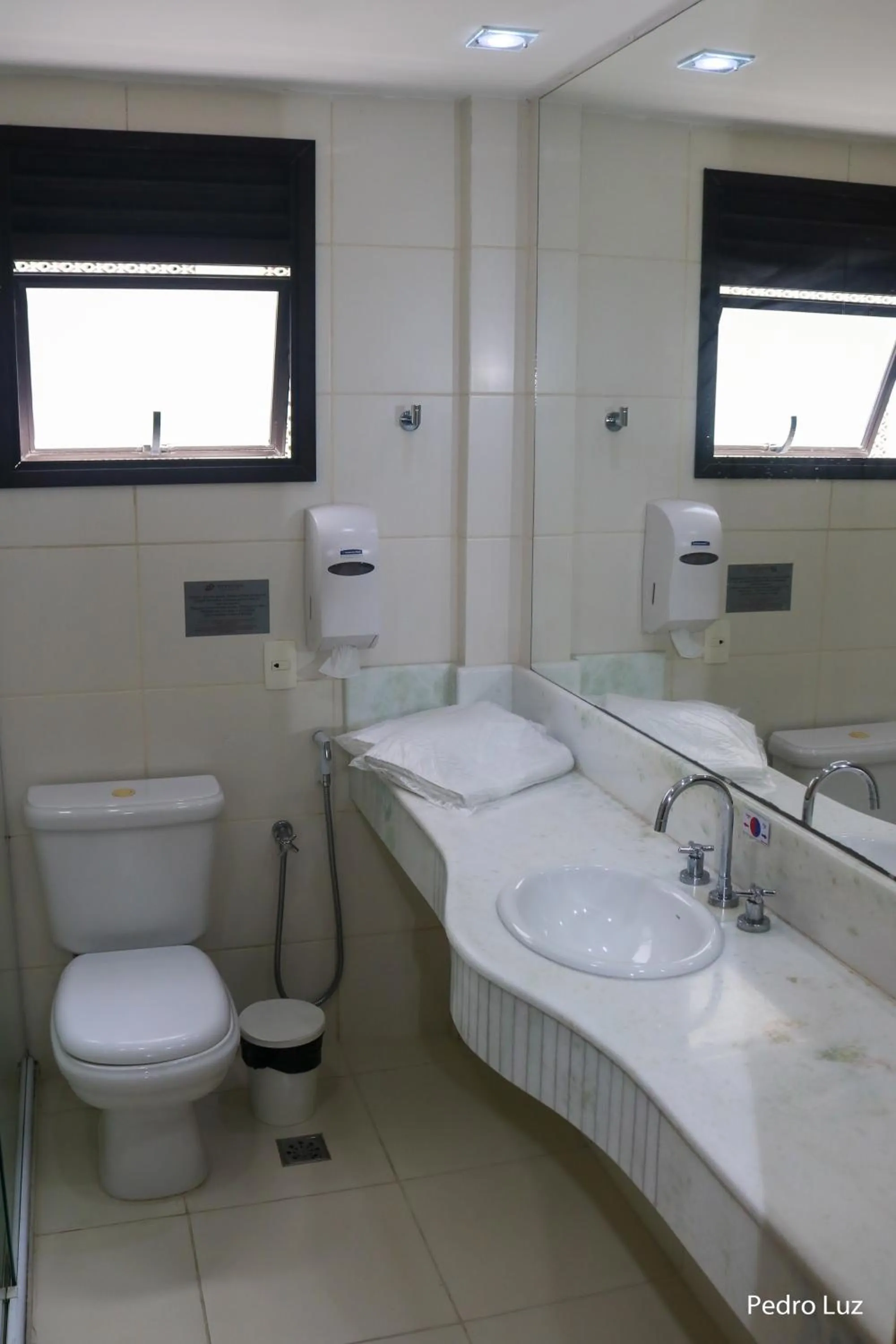 Toilet in River Park Hotel