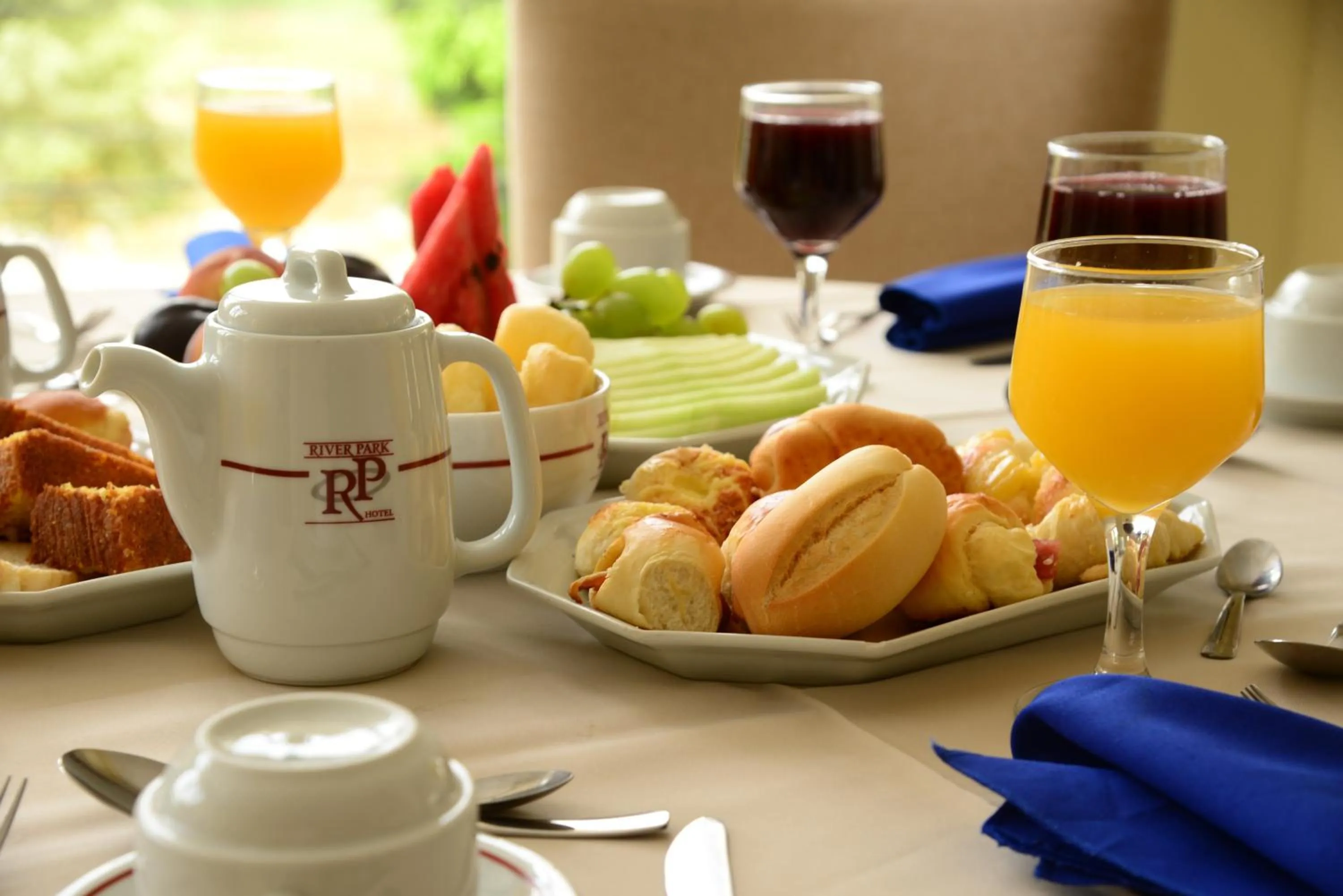 Breakfast in River Park Hotel