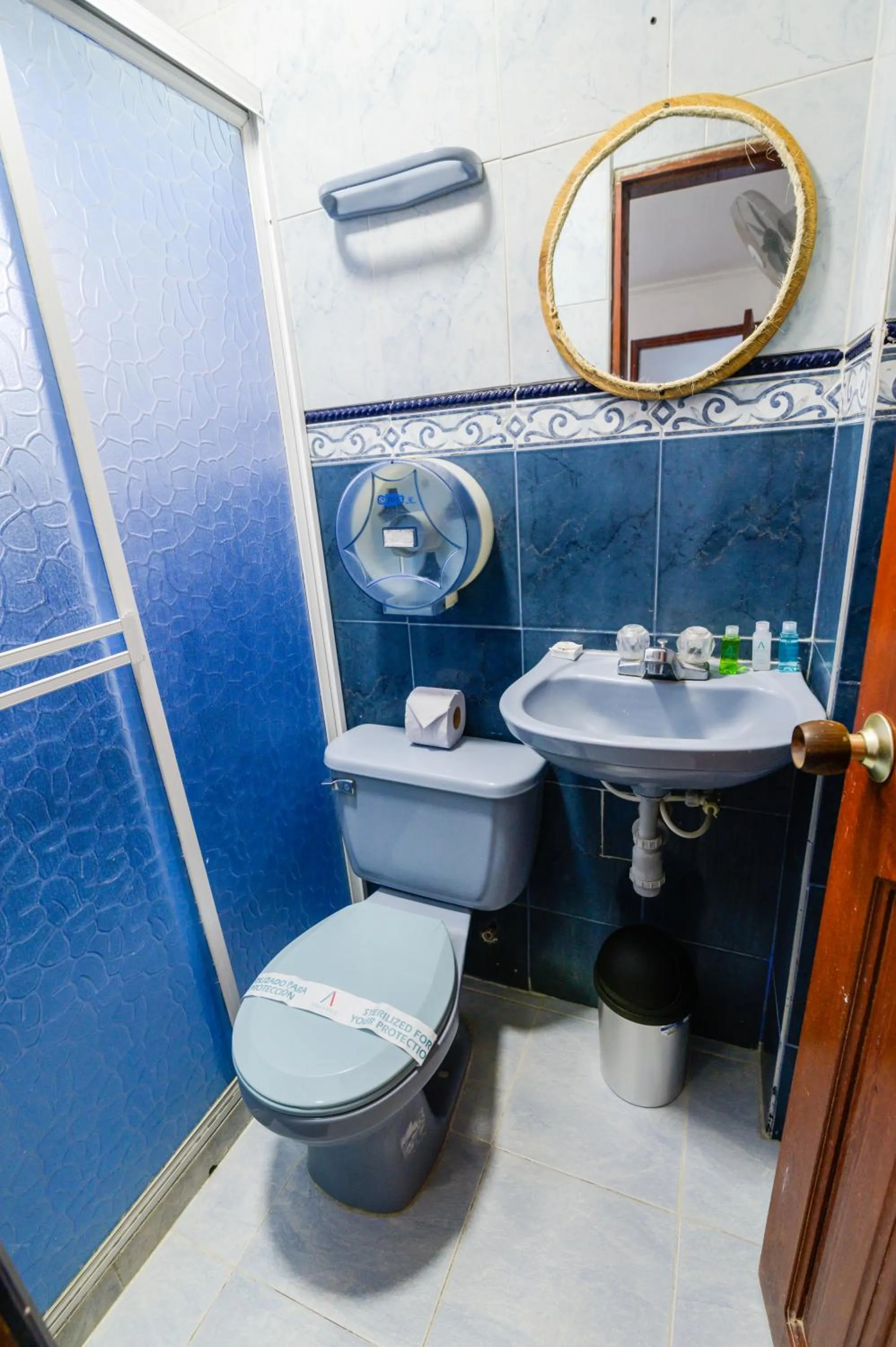 Bathroom in Hotel Aquarius