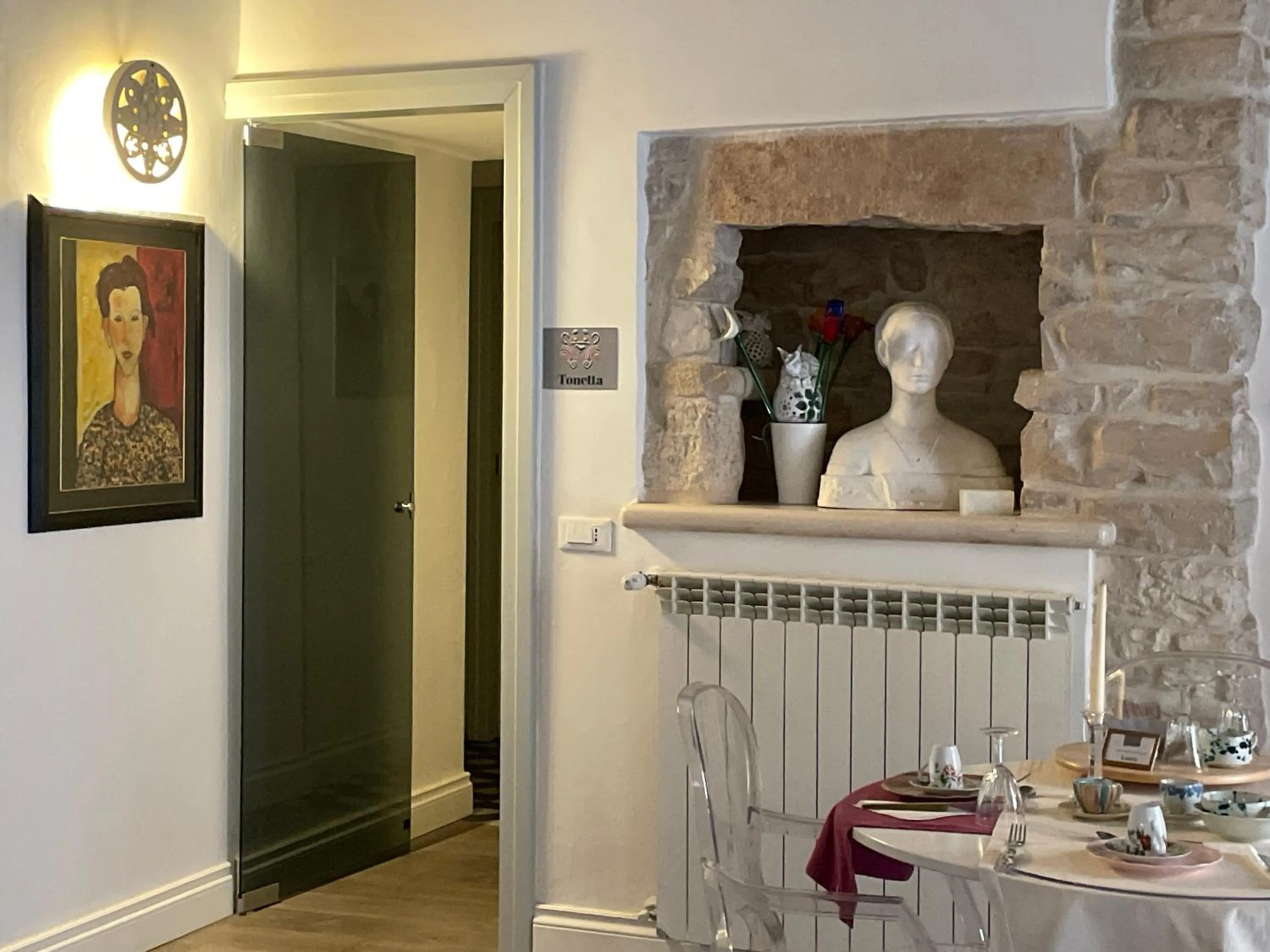 Decorative detail in Palazzo Siena De Facendis