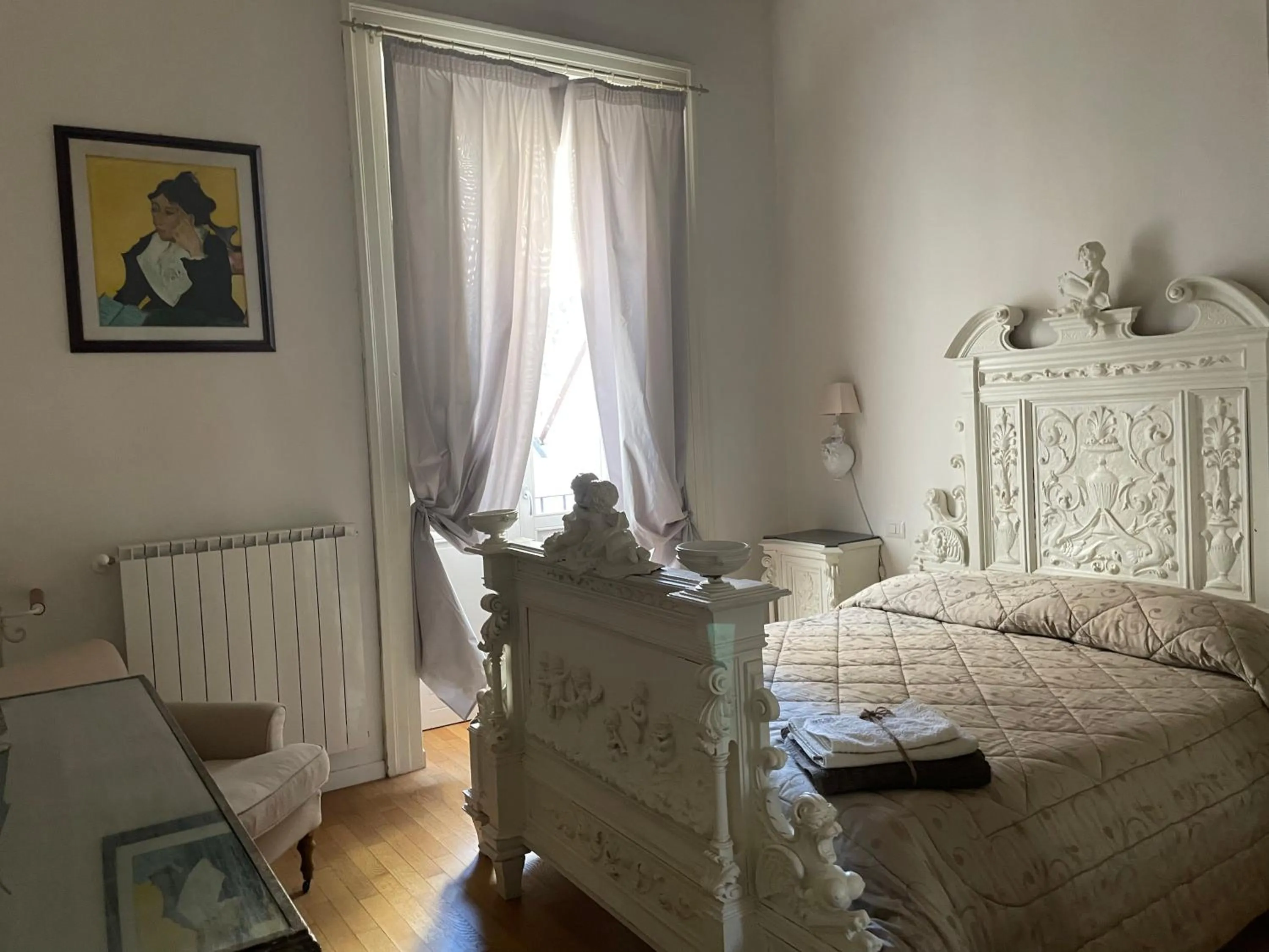 Bed in Palazzo Siena De Facendis