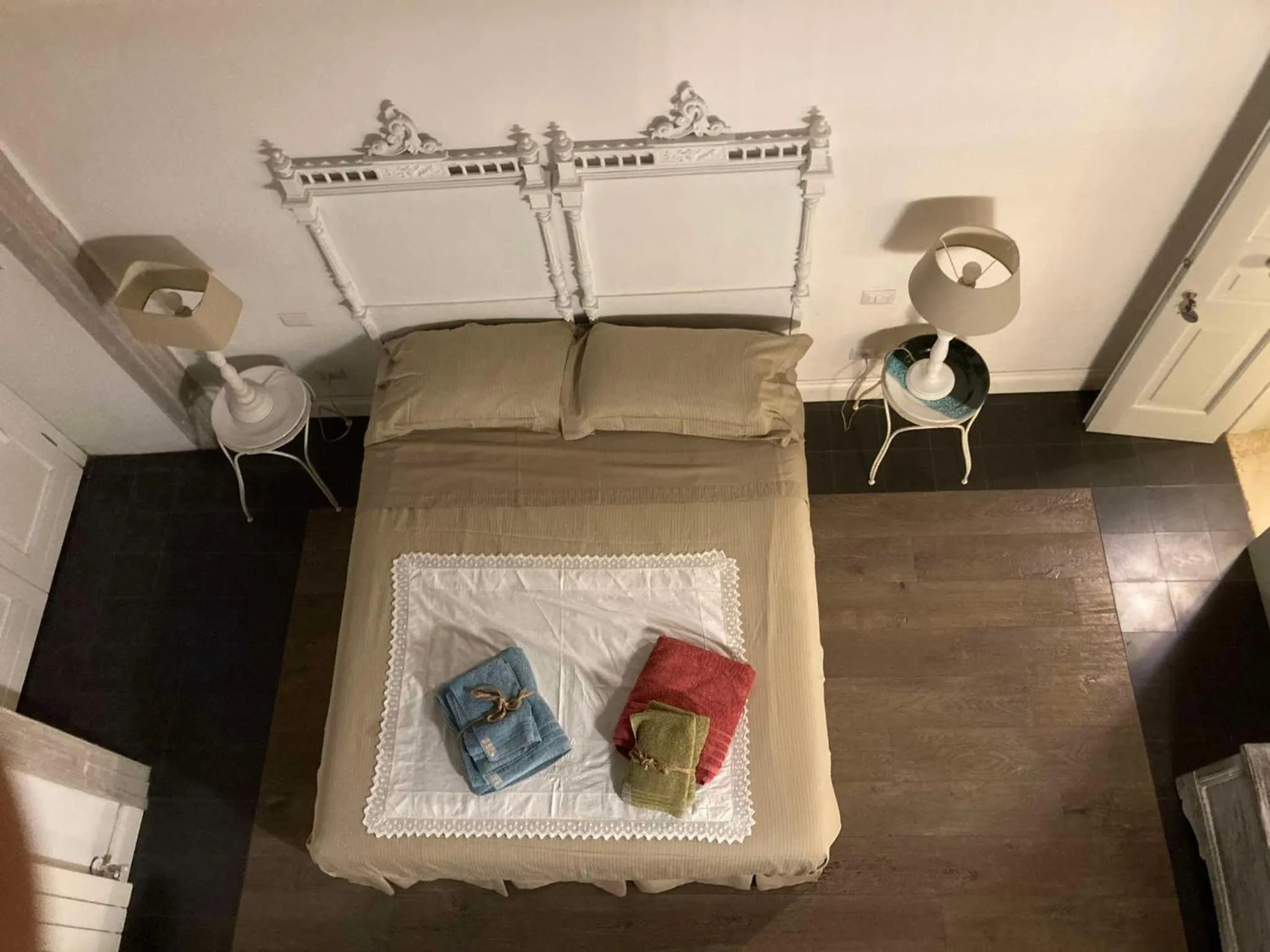 Bed in Palazzo Siena De Facendis