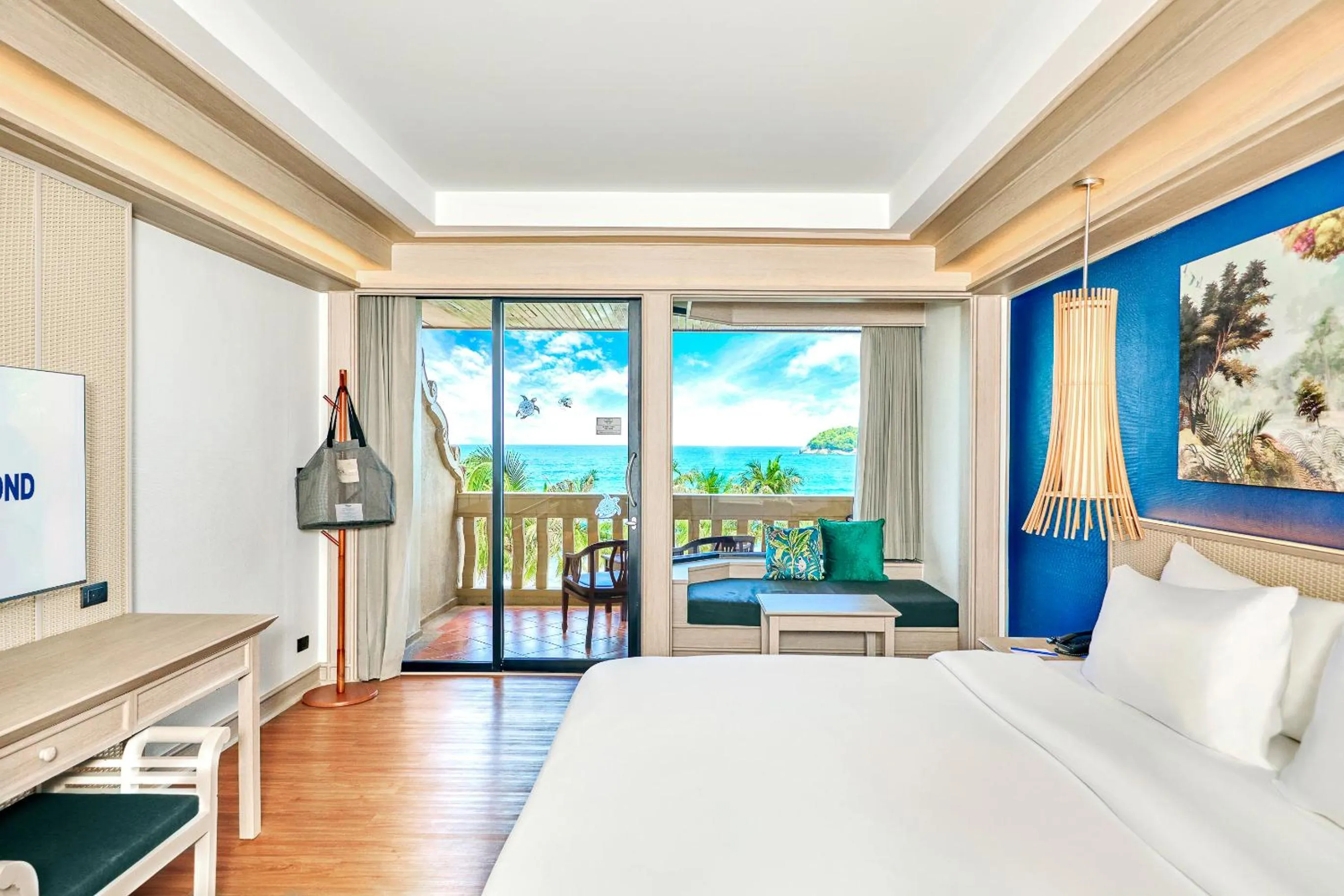 Photo of the whole room, Bed in Beyond Kata