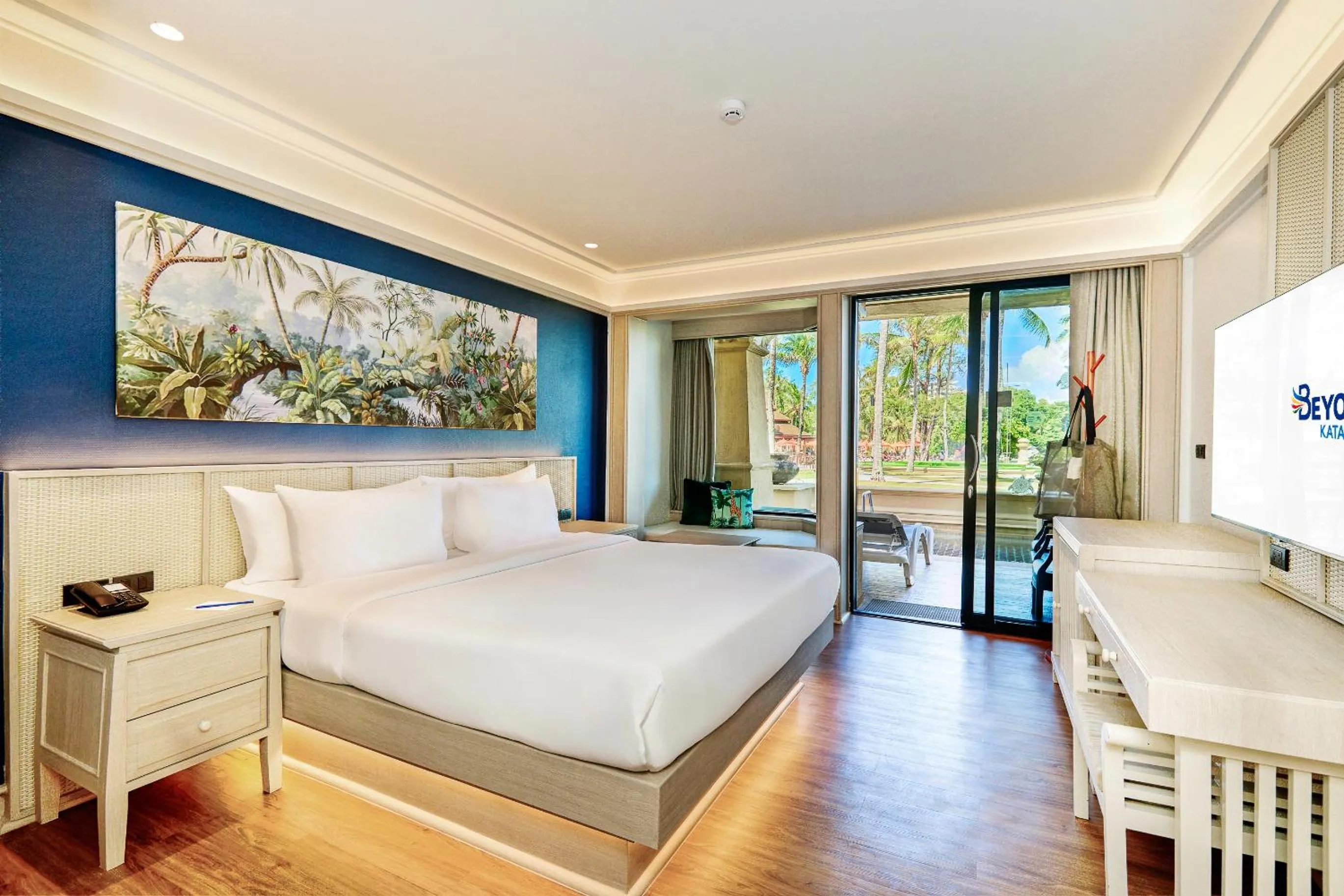 Balcony/Terrace, Bed in Beyond Kata