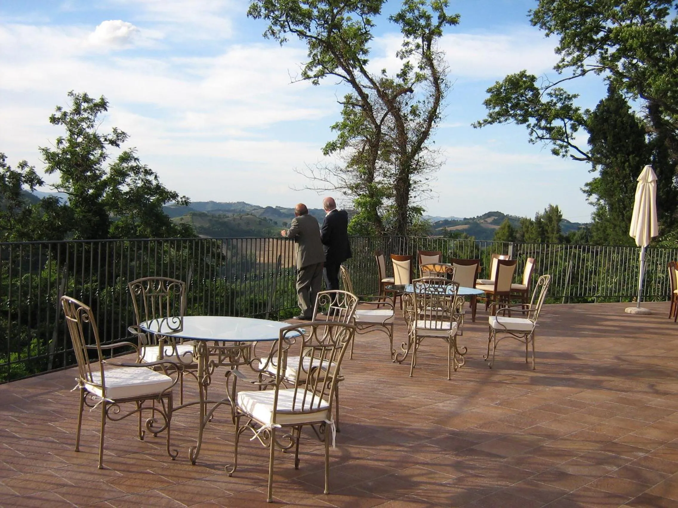 Balcony/Terrace in Colleverde Country House & SPA Urbino