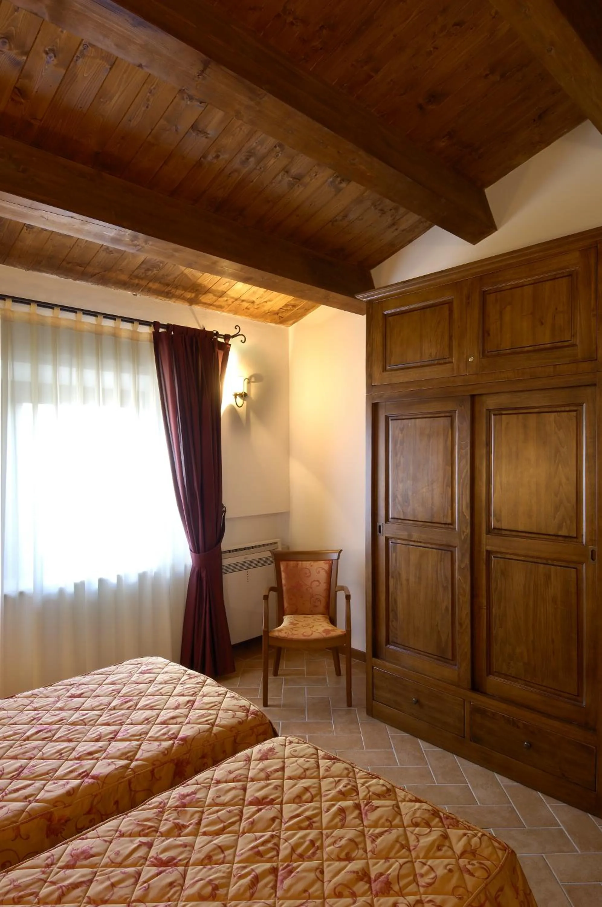 Quadruple Room in Colleverde Country House & SPA Urbino