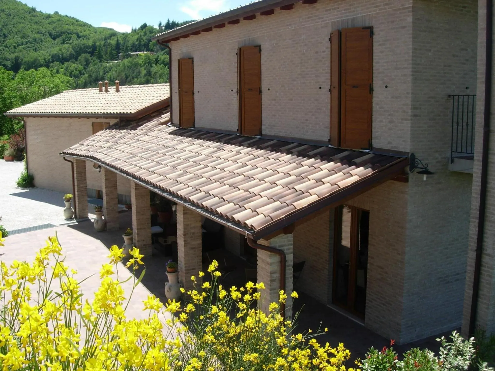 Facade/entrance in Colleverde Country House & SPA Urbino