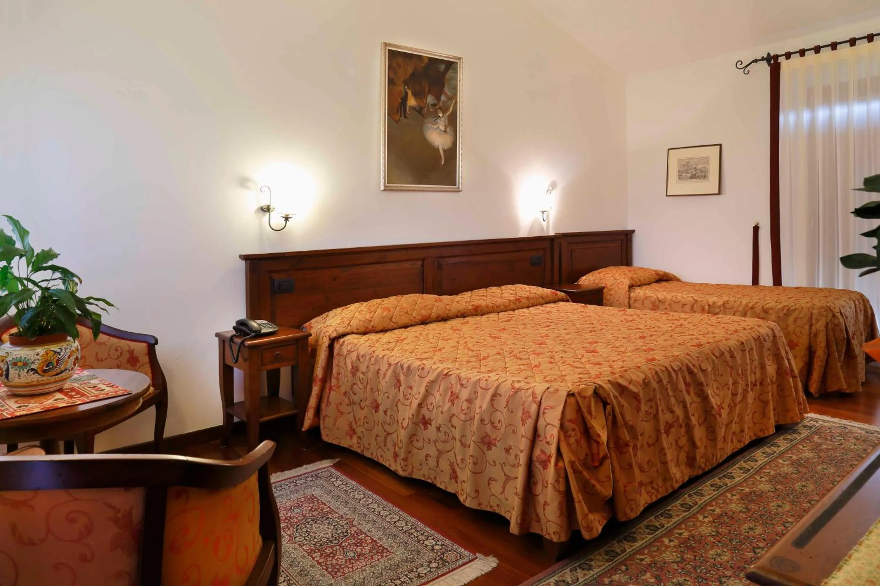 Photo of the whole room, Bed in Colleverde Country House & SPA Urbino