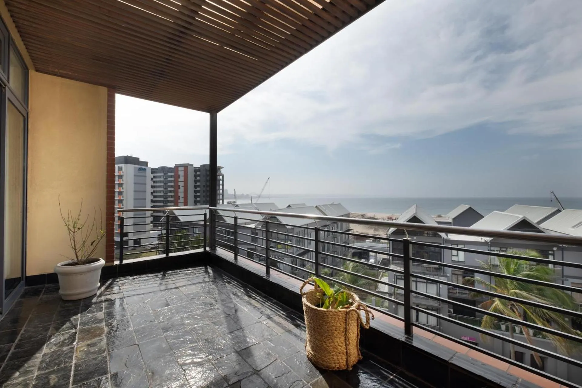 Balcony/Terrace in Point Waterfront Apartments