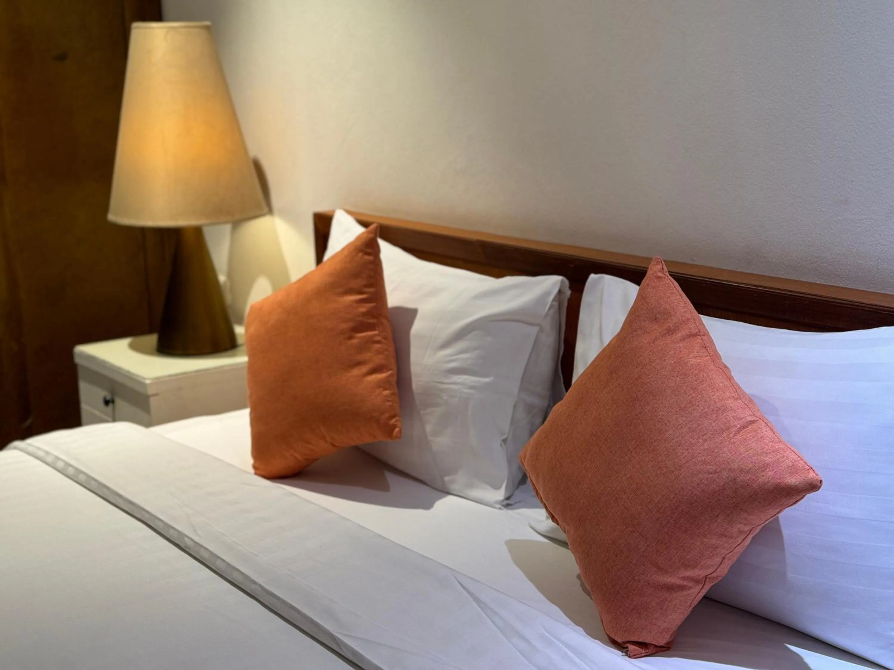 Bed in JL Bangkok Hotel