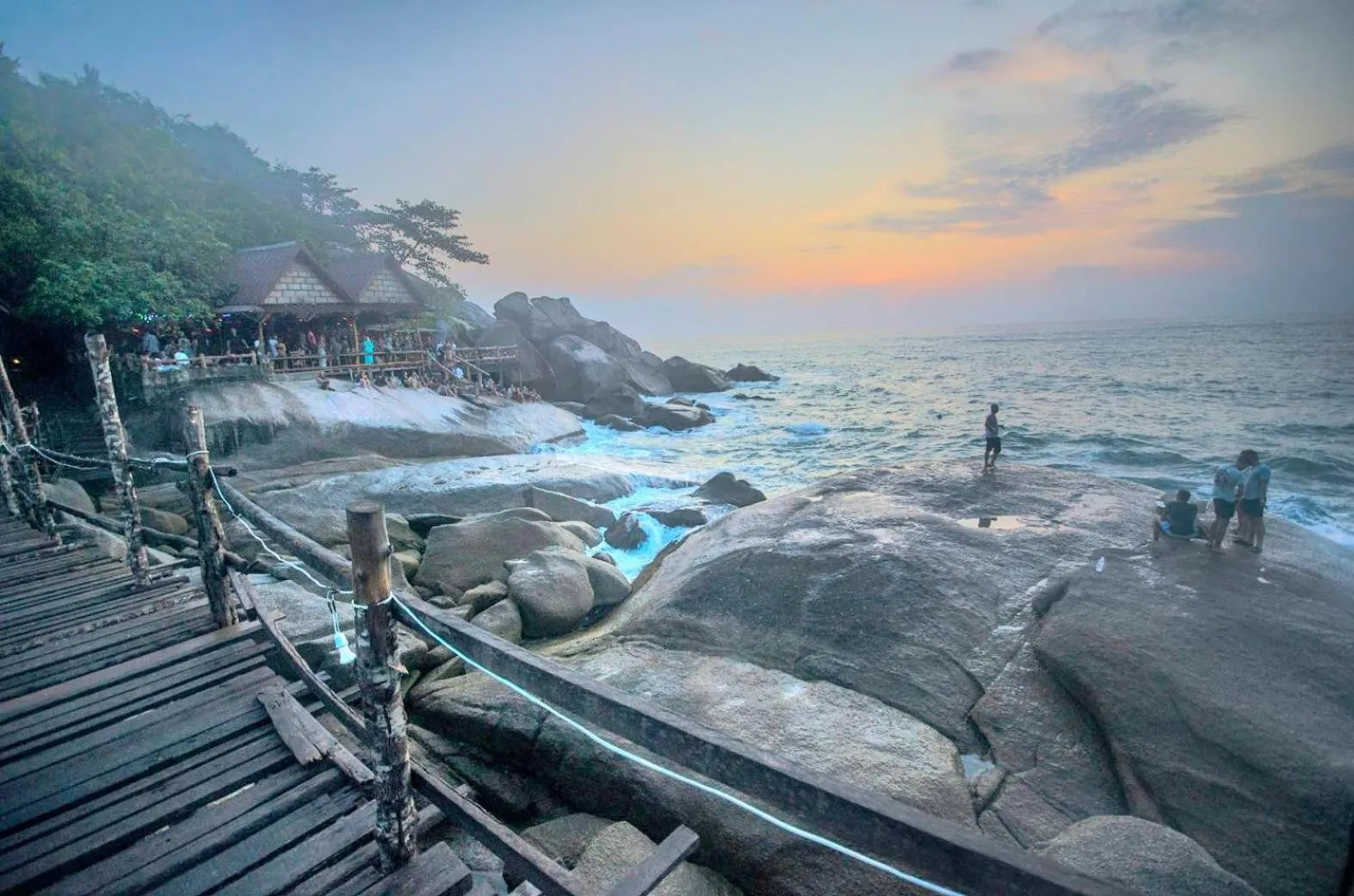 Activities in The Hideaway Pariya Haad Yuan Ko Pha-ngan