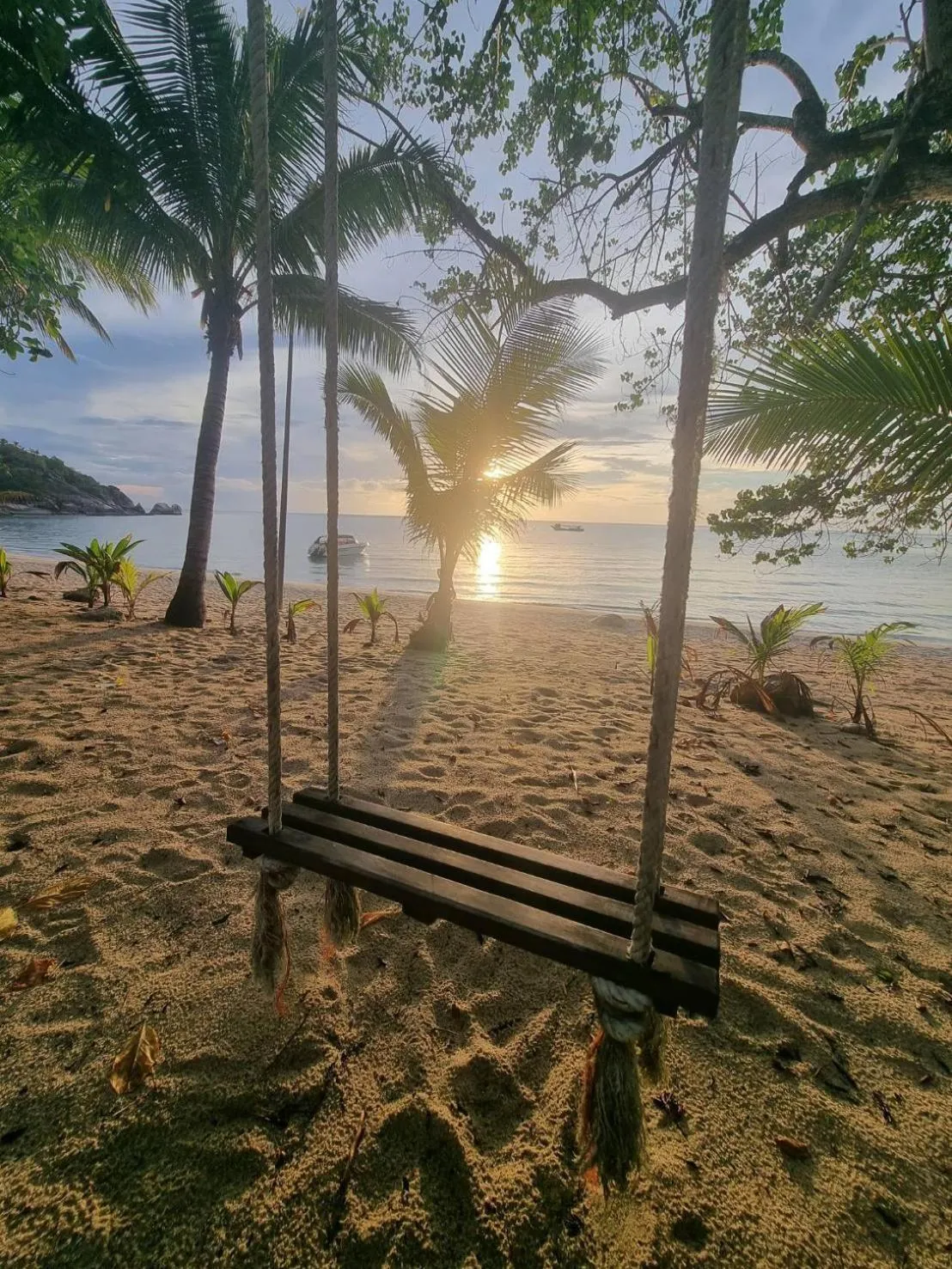 Beach in The Hideaway Pariya Haad Yuan Ko Pha-ngan