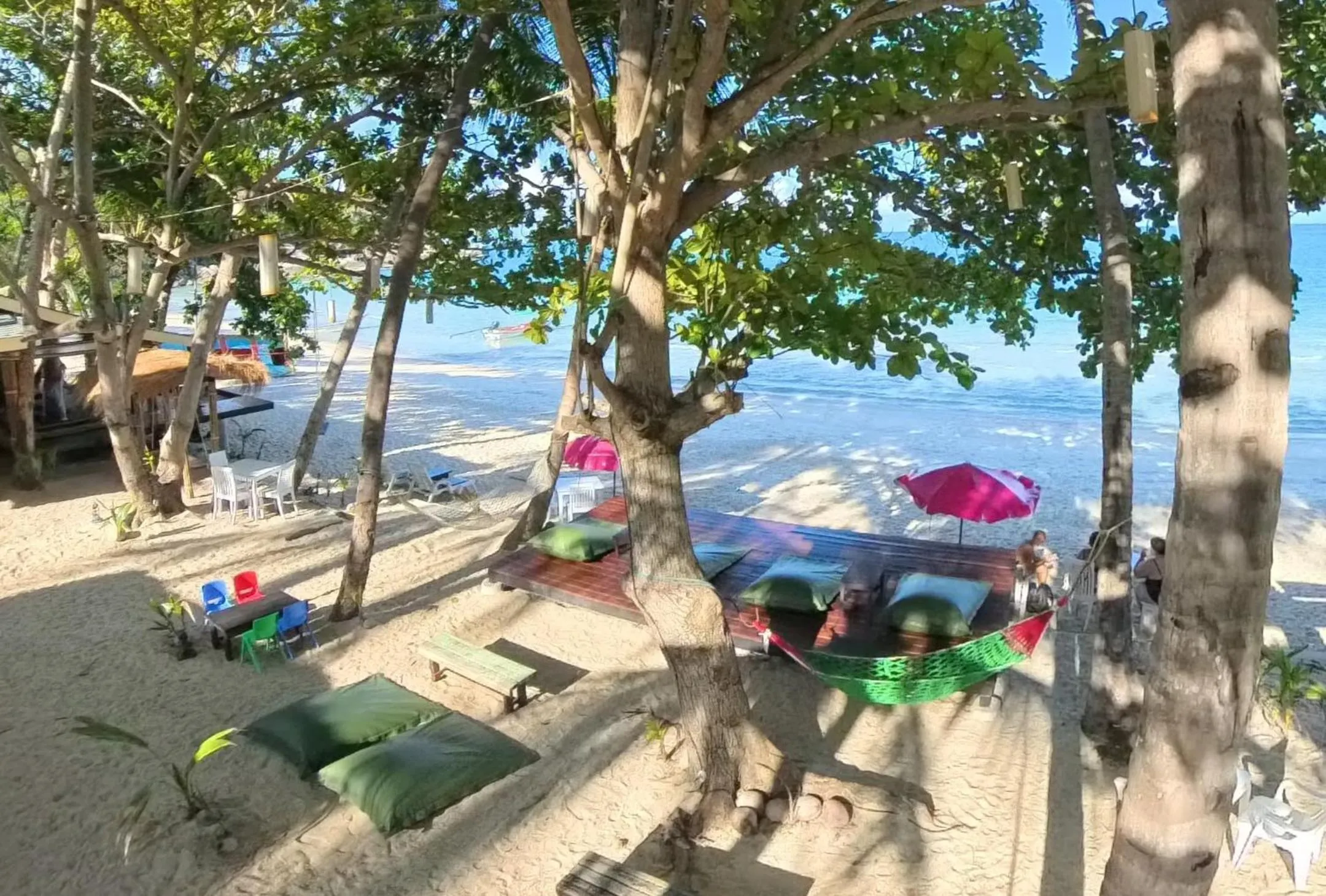 Day in The Hideaway Pariya Haad Yuan Ko Pha-ngan