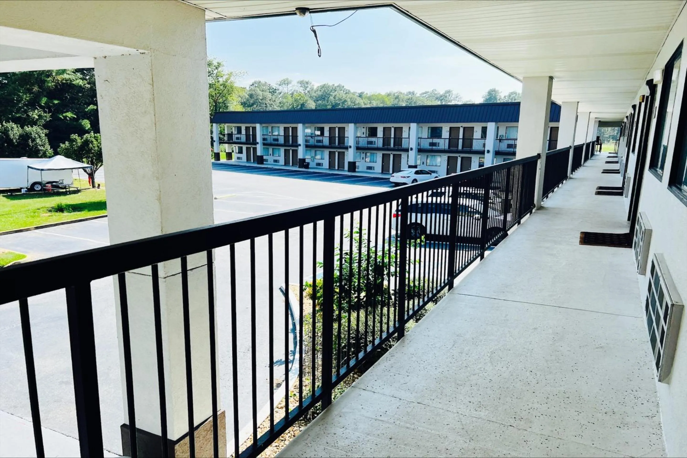 Property building in Western Motel, Thomasville