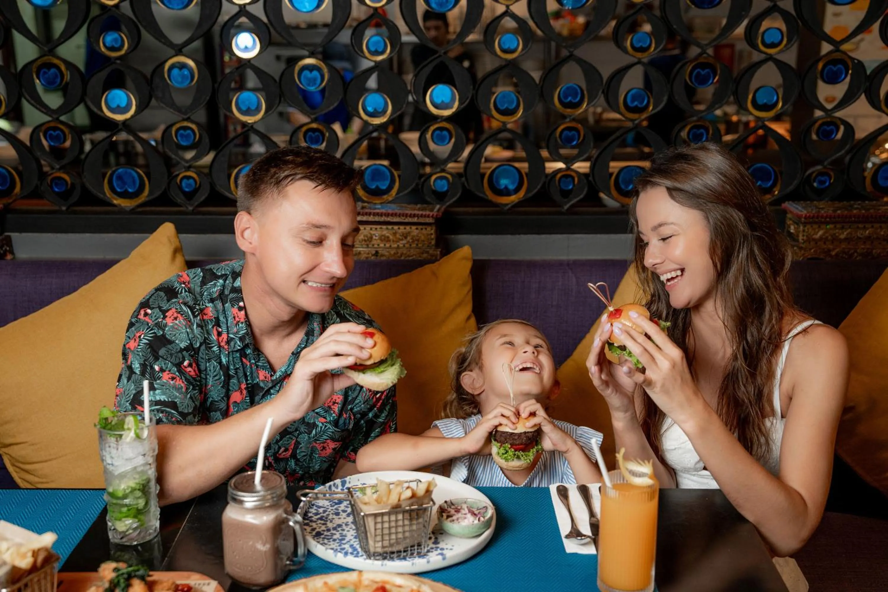 Restaurant/places to eat in Novotel Phuket Kata Avista Resort and Spa