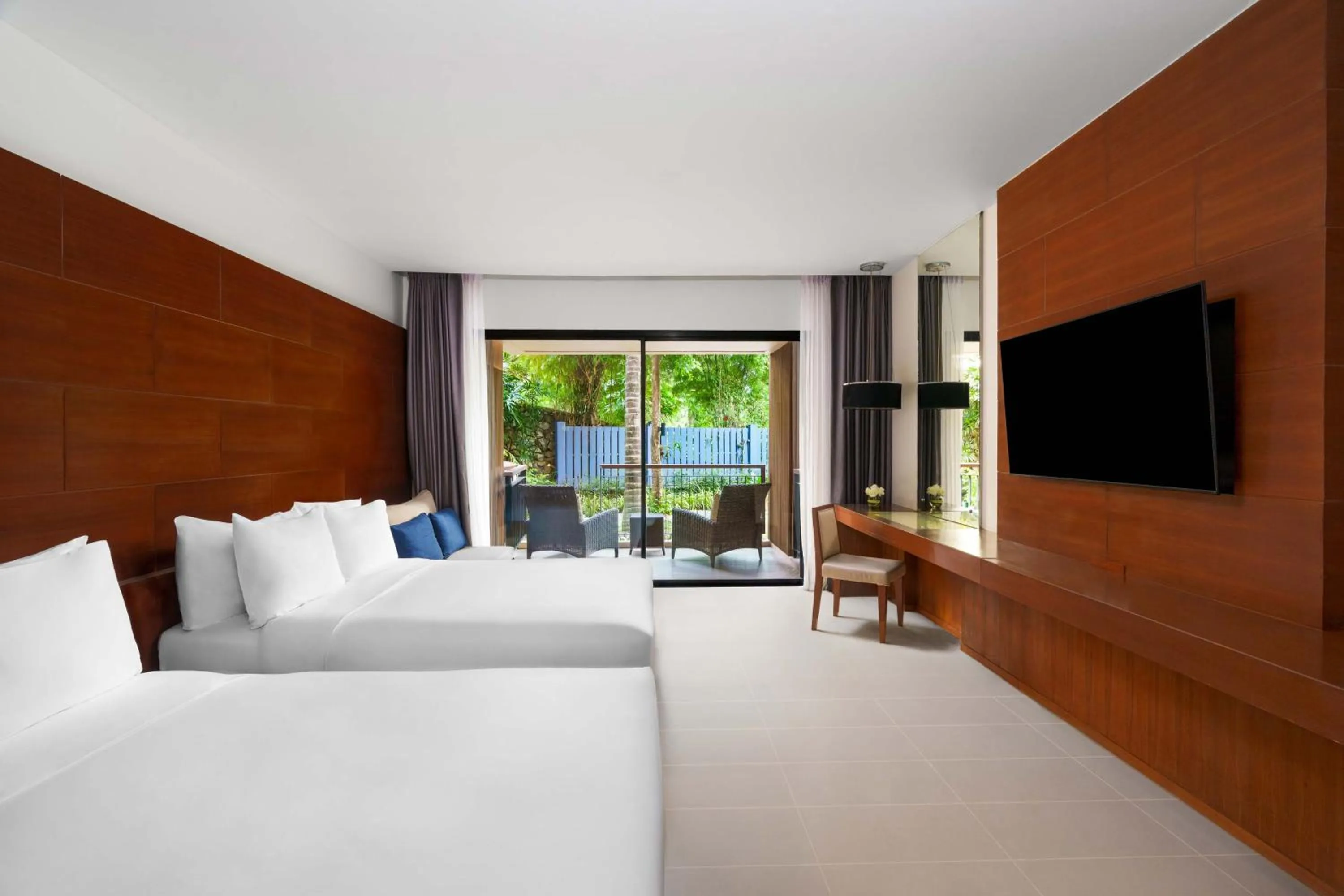 Bed in Novotel Phuket Kata Avista Resort and Spa