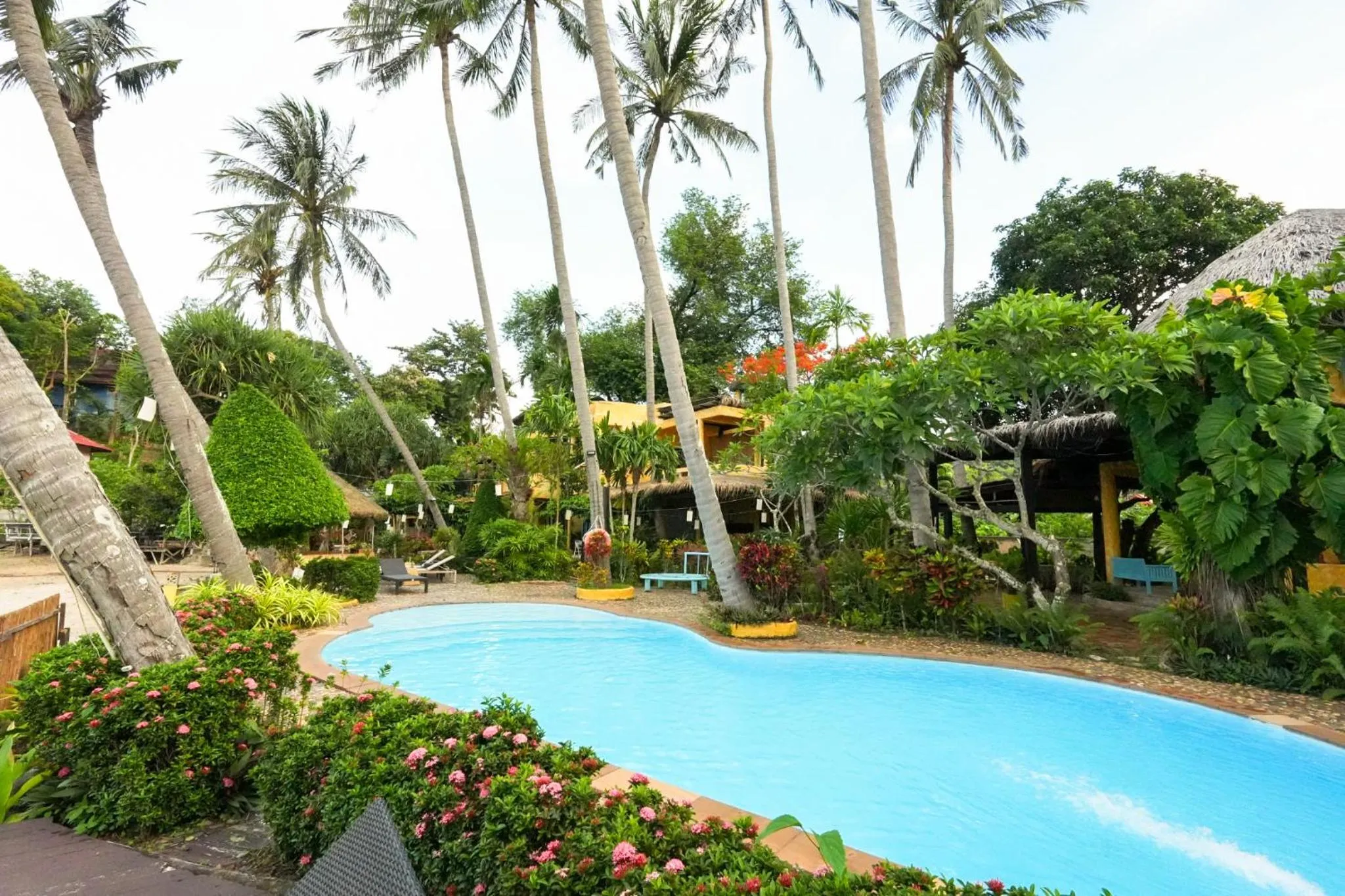 Swimming pool in Vacation Village Phra Nang Lanta - SHA Extra Plus