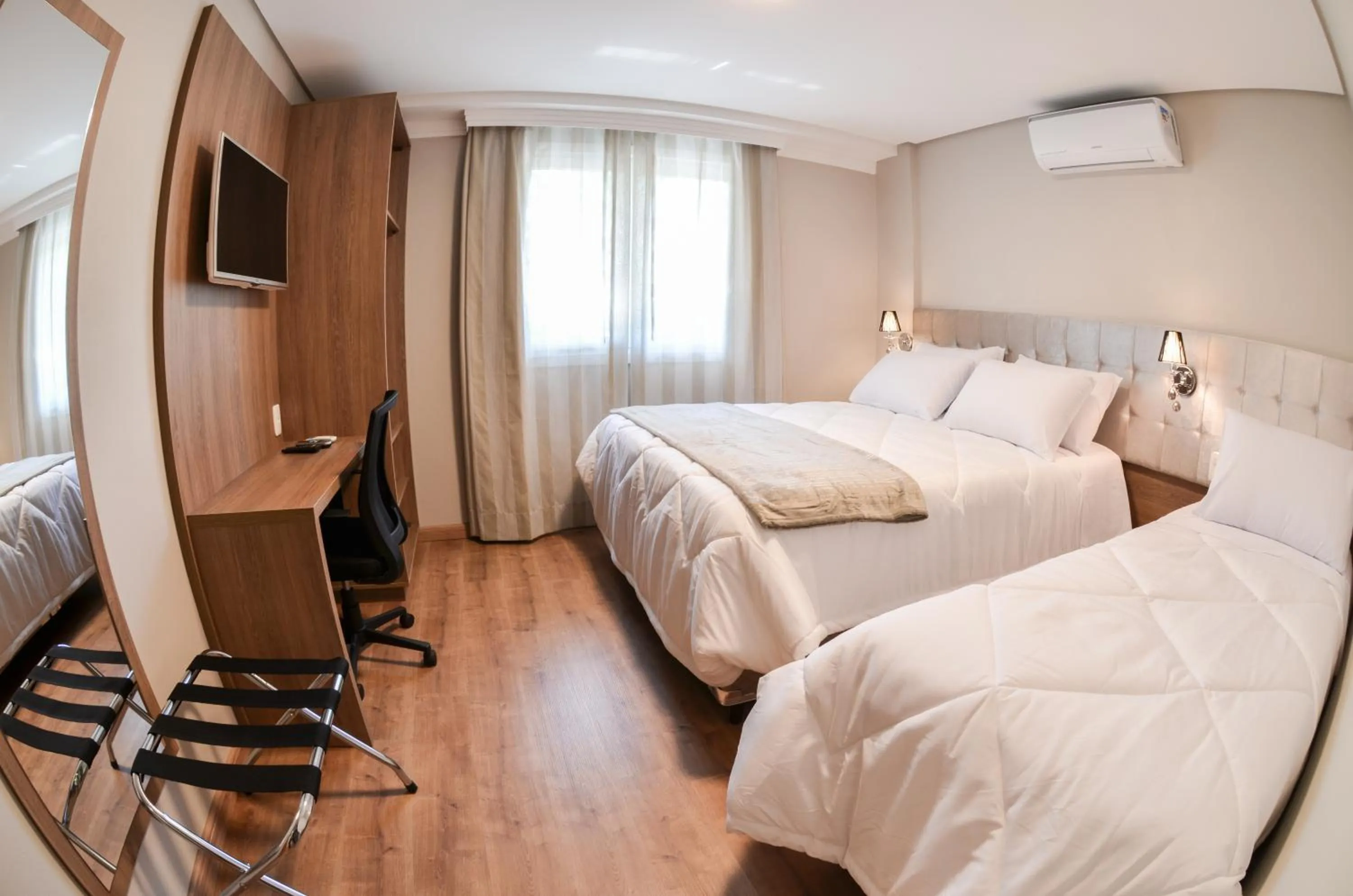 Bedroom, Bed in Viena Flats