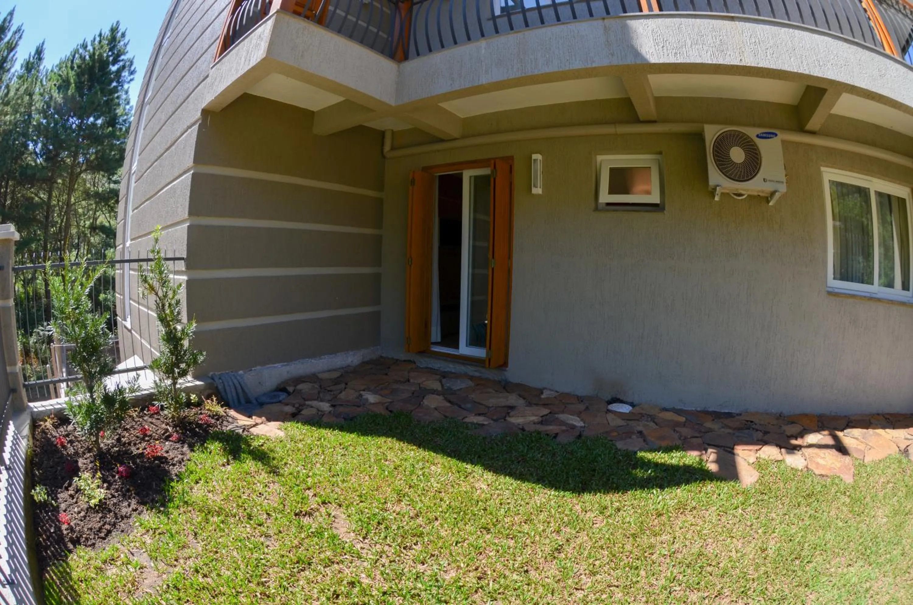 Garden in Viena Flats