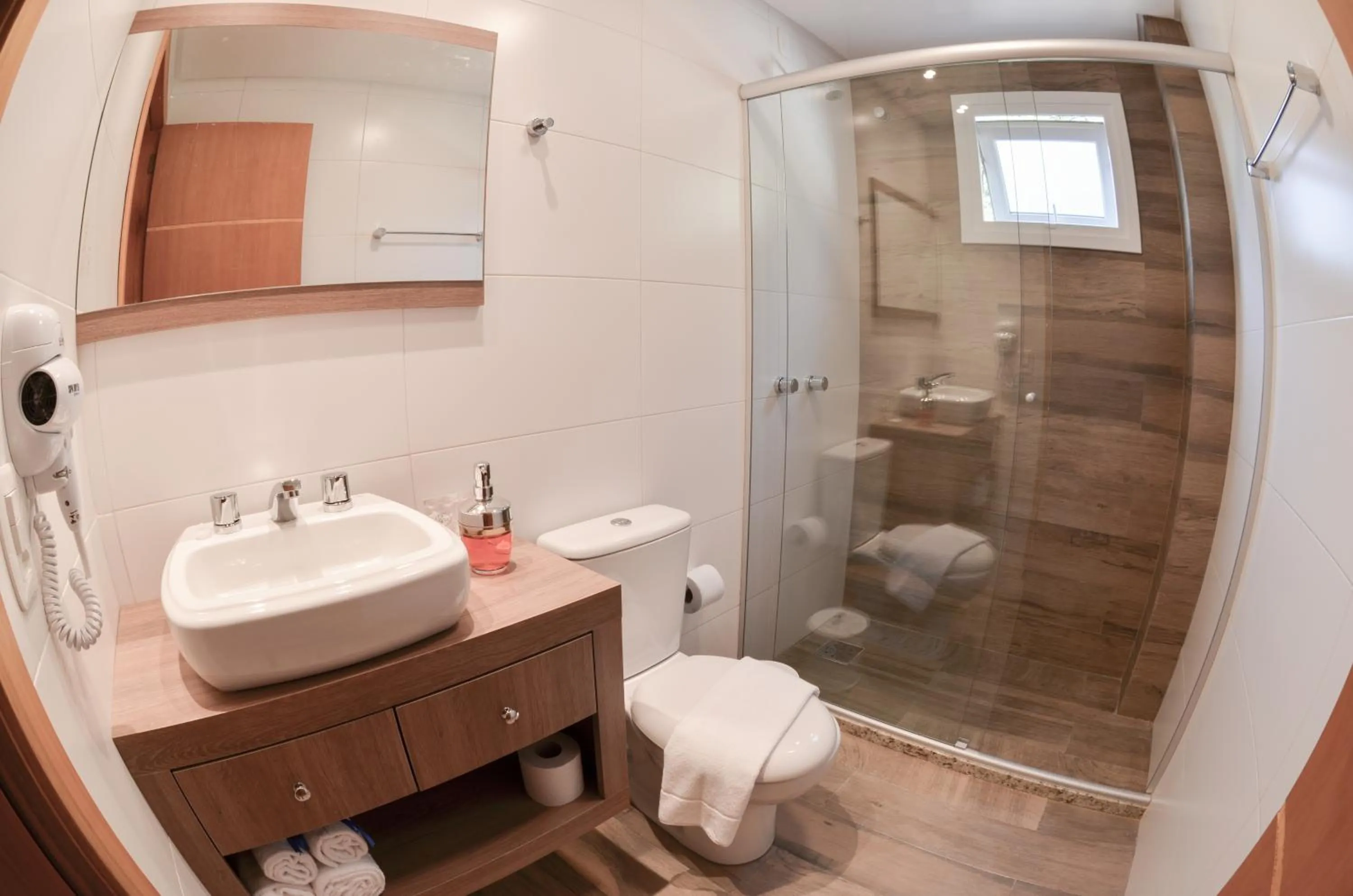 Bathroom in Viena Flats