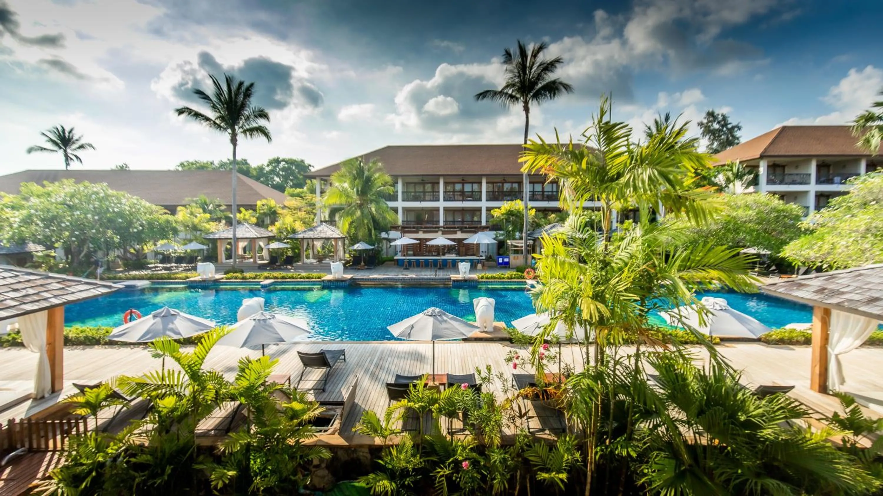 Property building in Bandara Spa Resort & Pool Villas, Samui