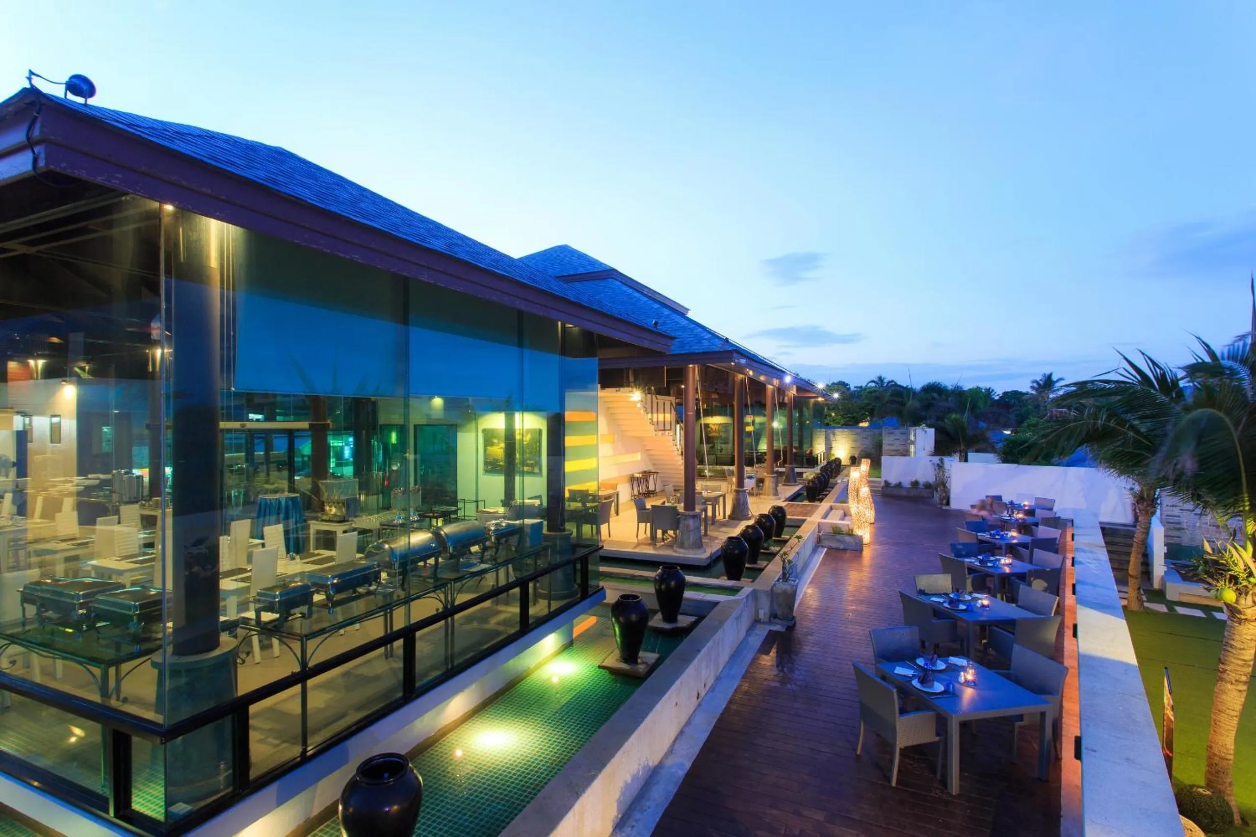 Restaurant/places to eat in Samui Resotel Beach Resort