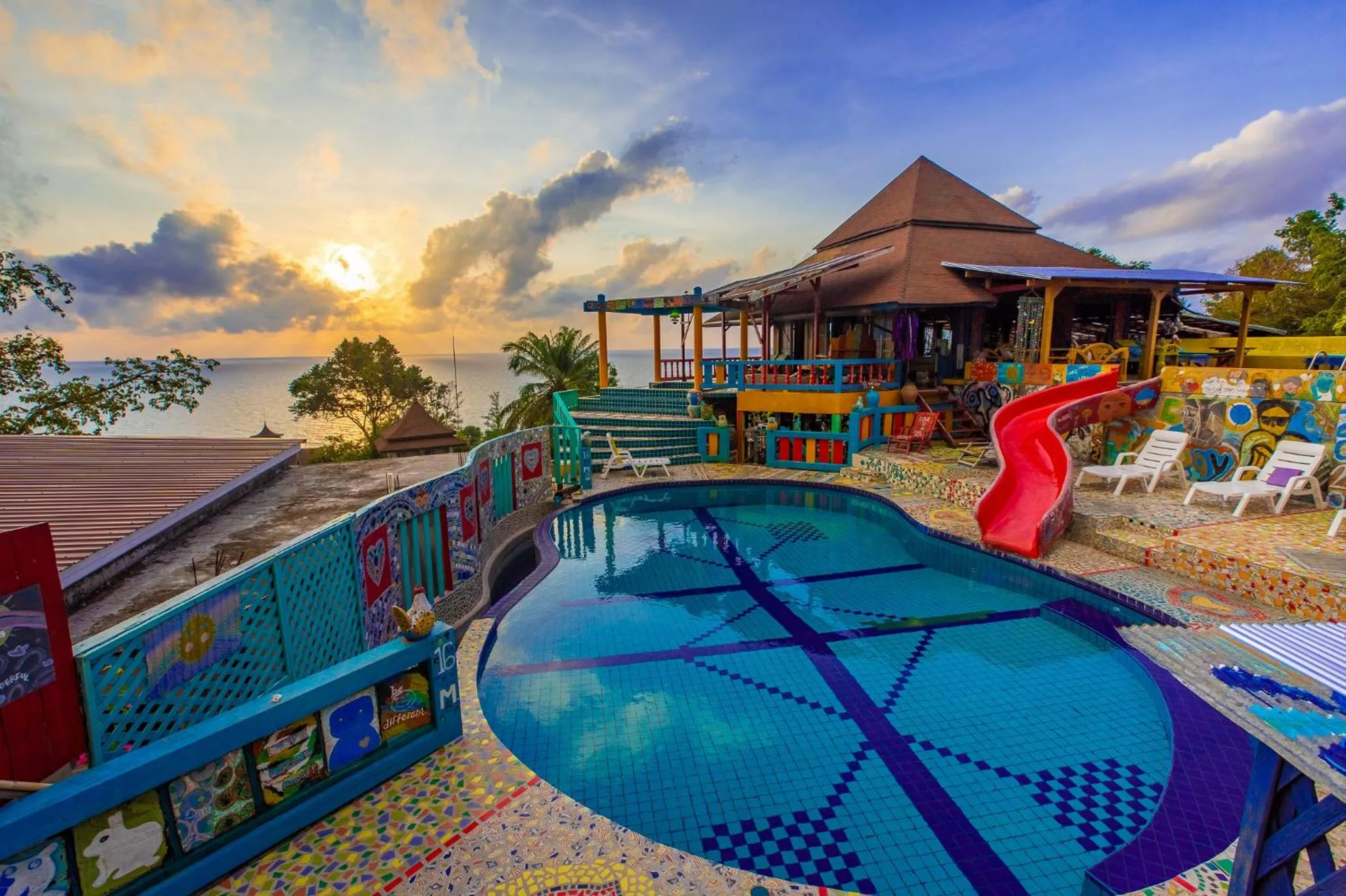 Pool view in Varinda Resort