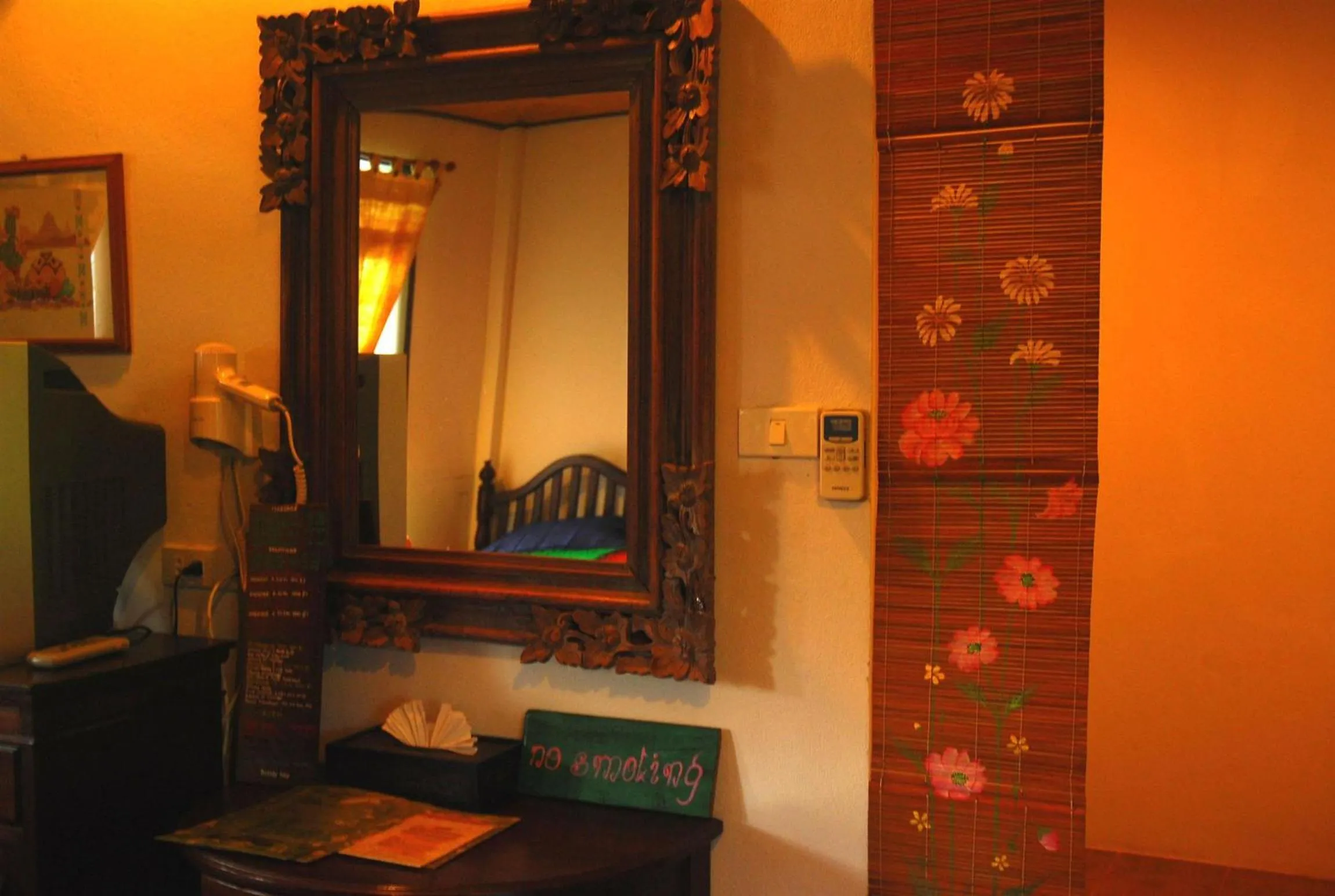 Decorative detail in Varinda Resort