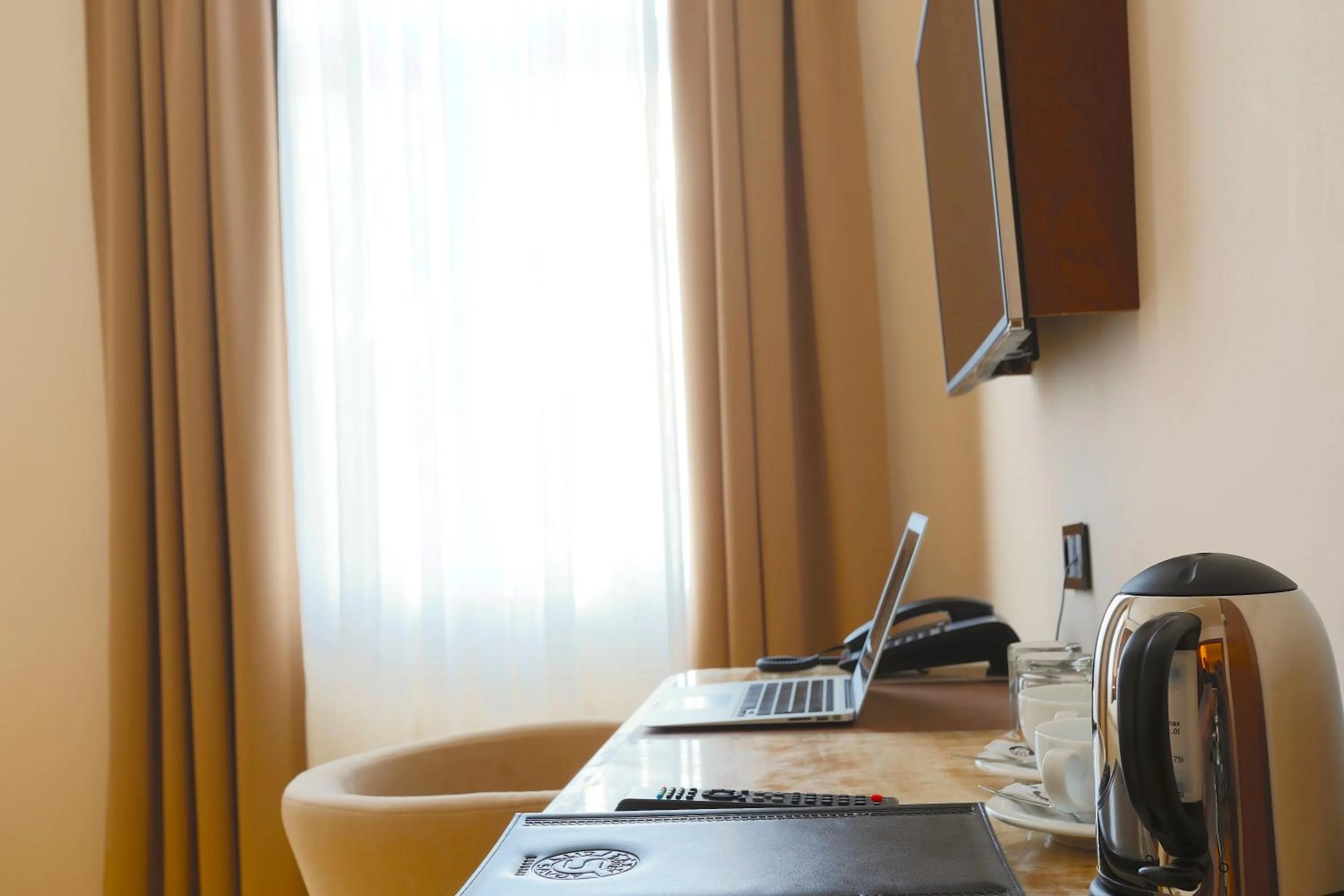 Decorative detail in Hotel City Savoy