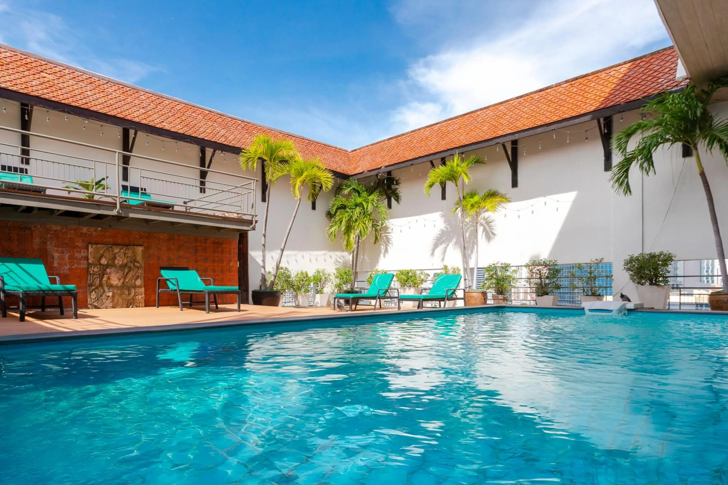 Pool view in Pinnacle Lumpini Park Hotel
