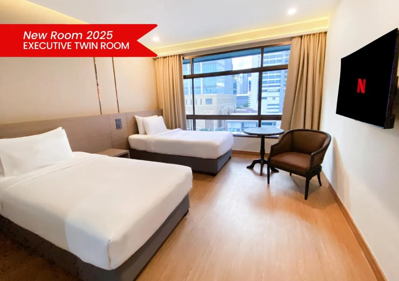 Bedroom, Bed in Pinnacle Lumpini Park Hotel