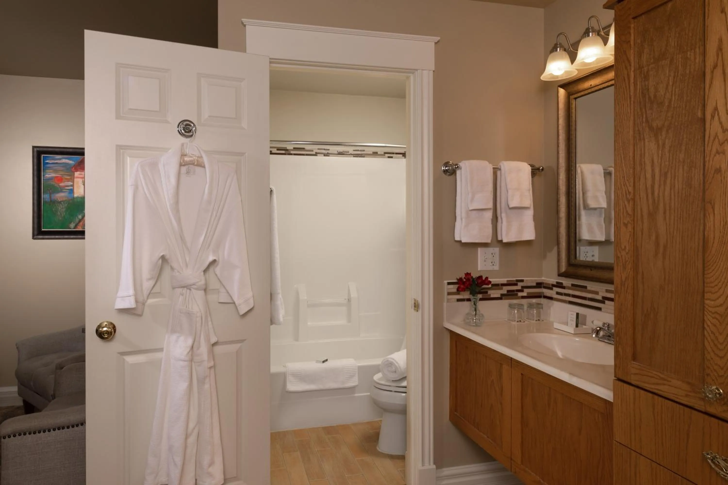 Bathroom in The Oakwood Inn Okoboji