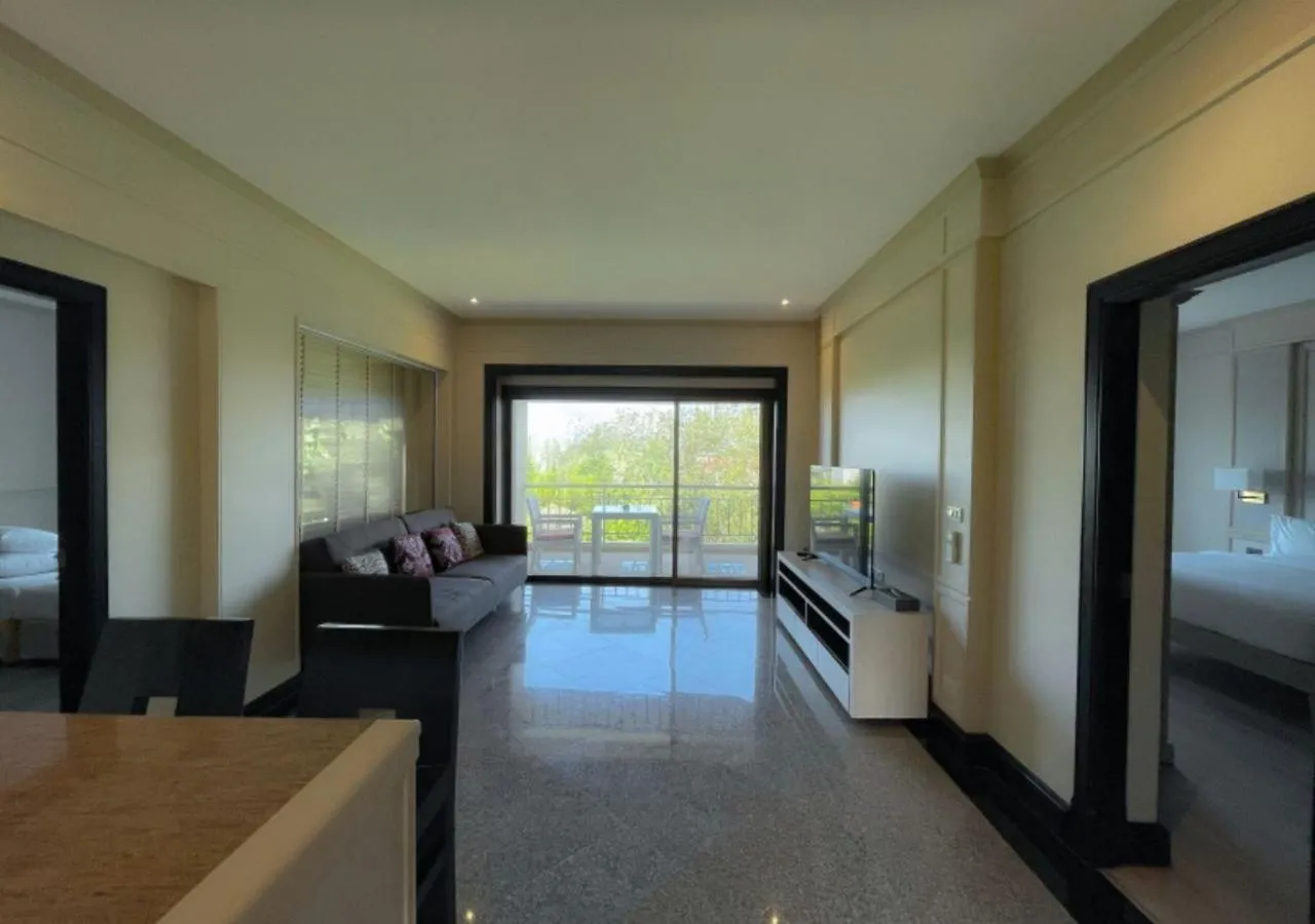 Living room in Pinnacle Grand Jomtien Resort and Beach Club