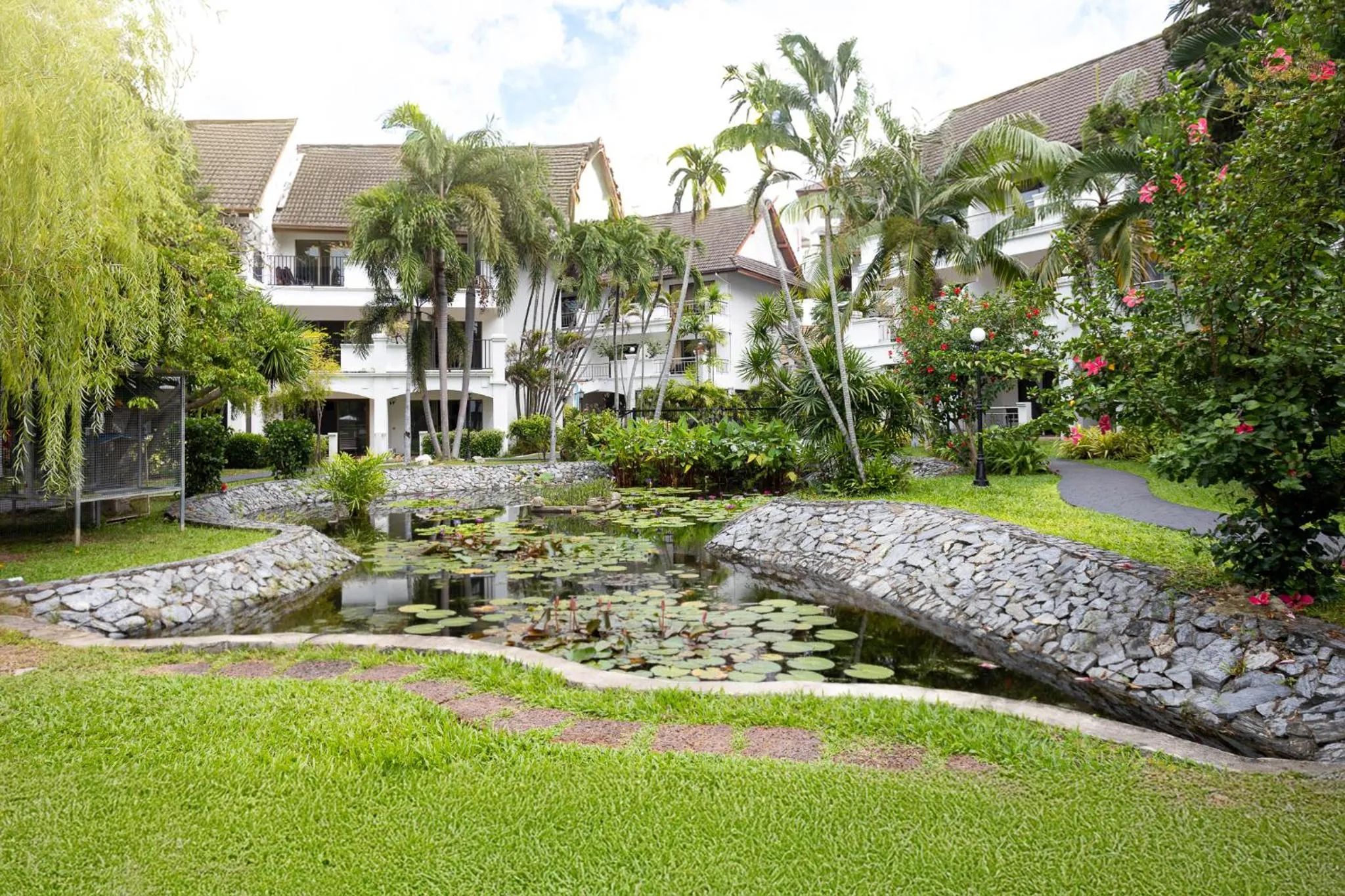 Garden in Pinnacle Grand Jomtien Resort and Beach Club