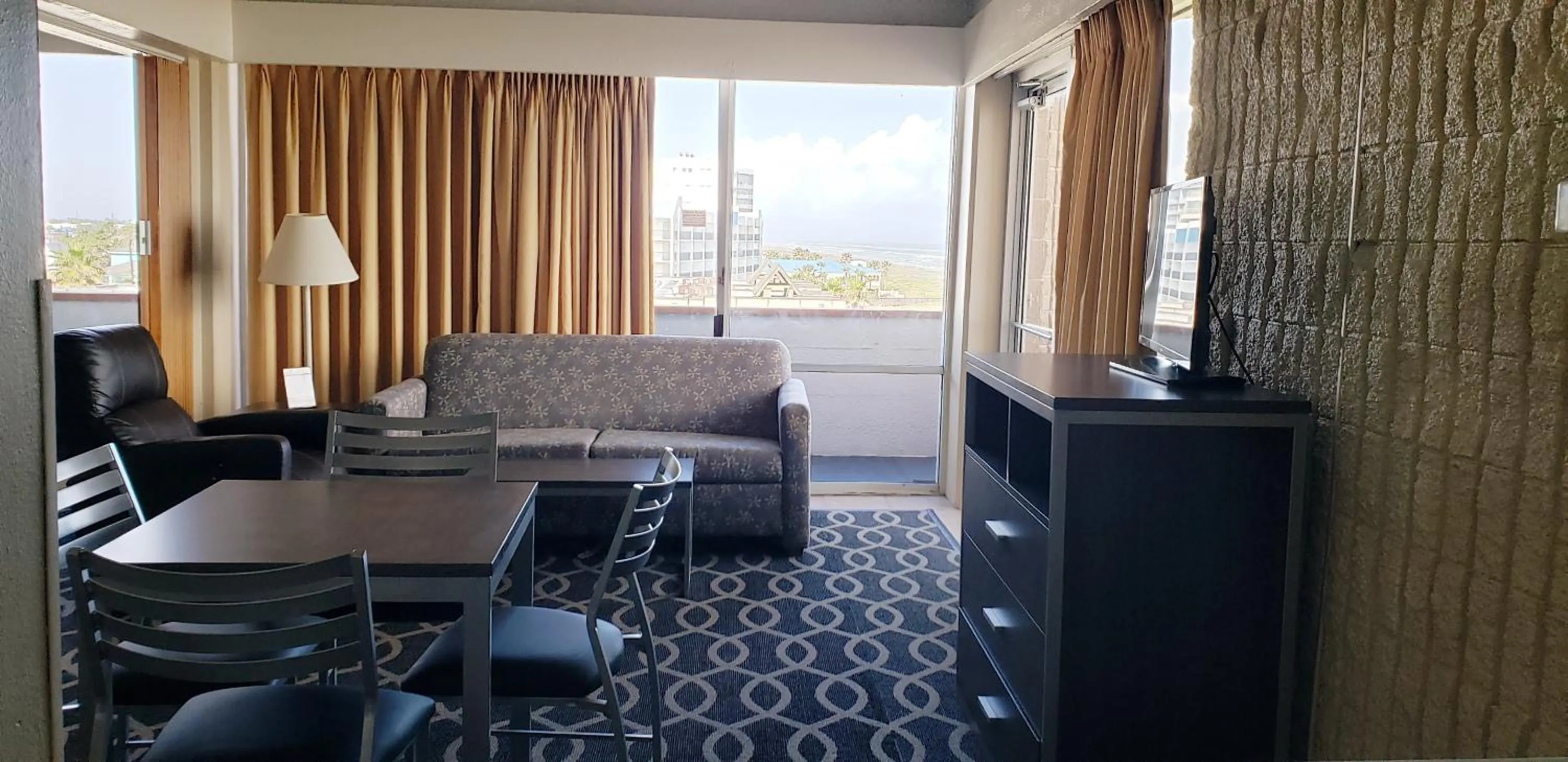 Padre South Hotel On The Beach