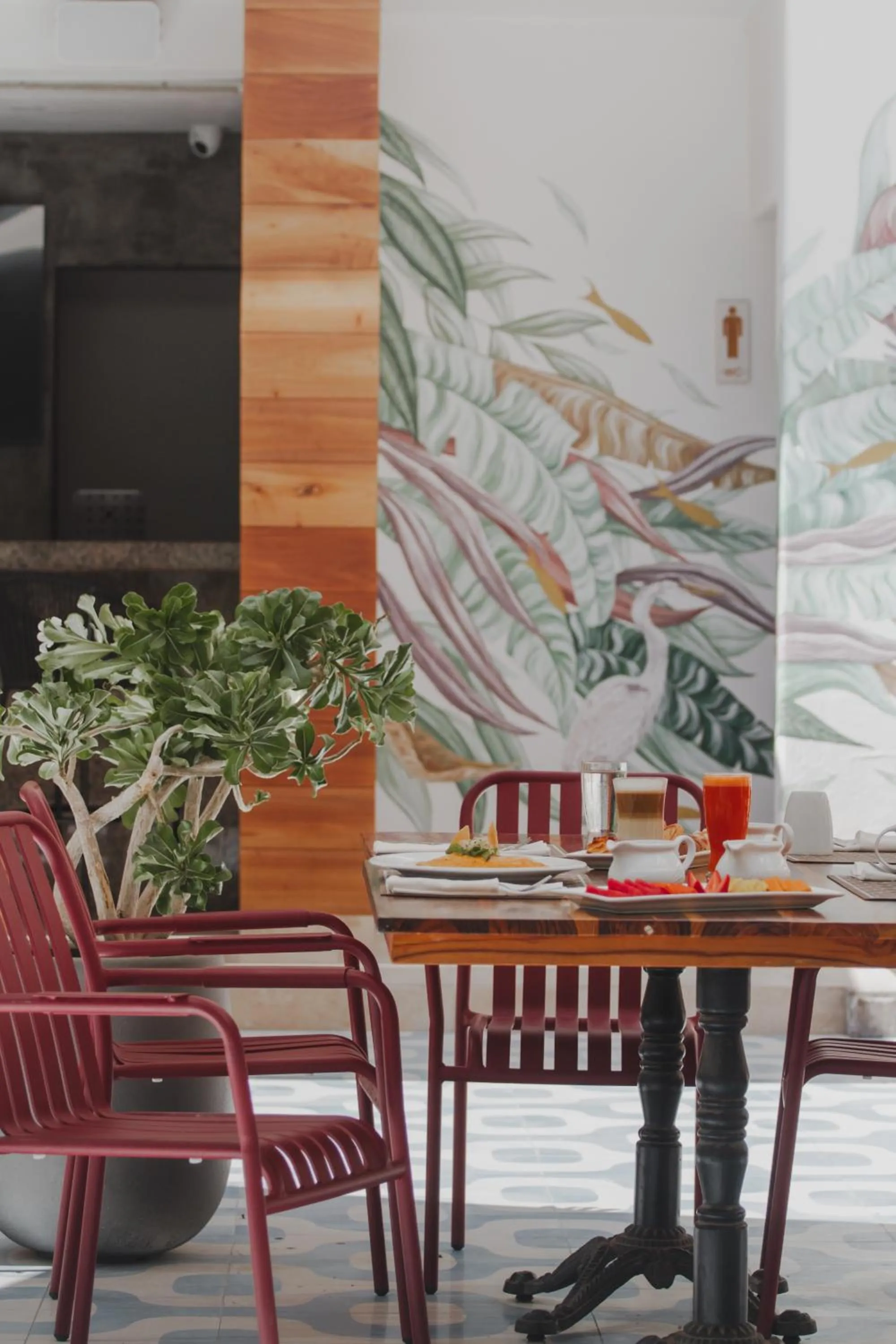 Patio in Hotel Catedral La Paz