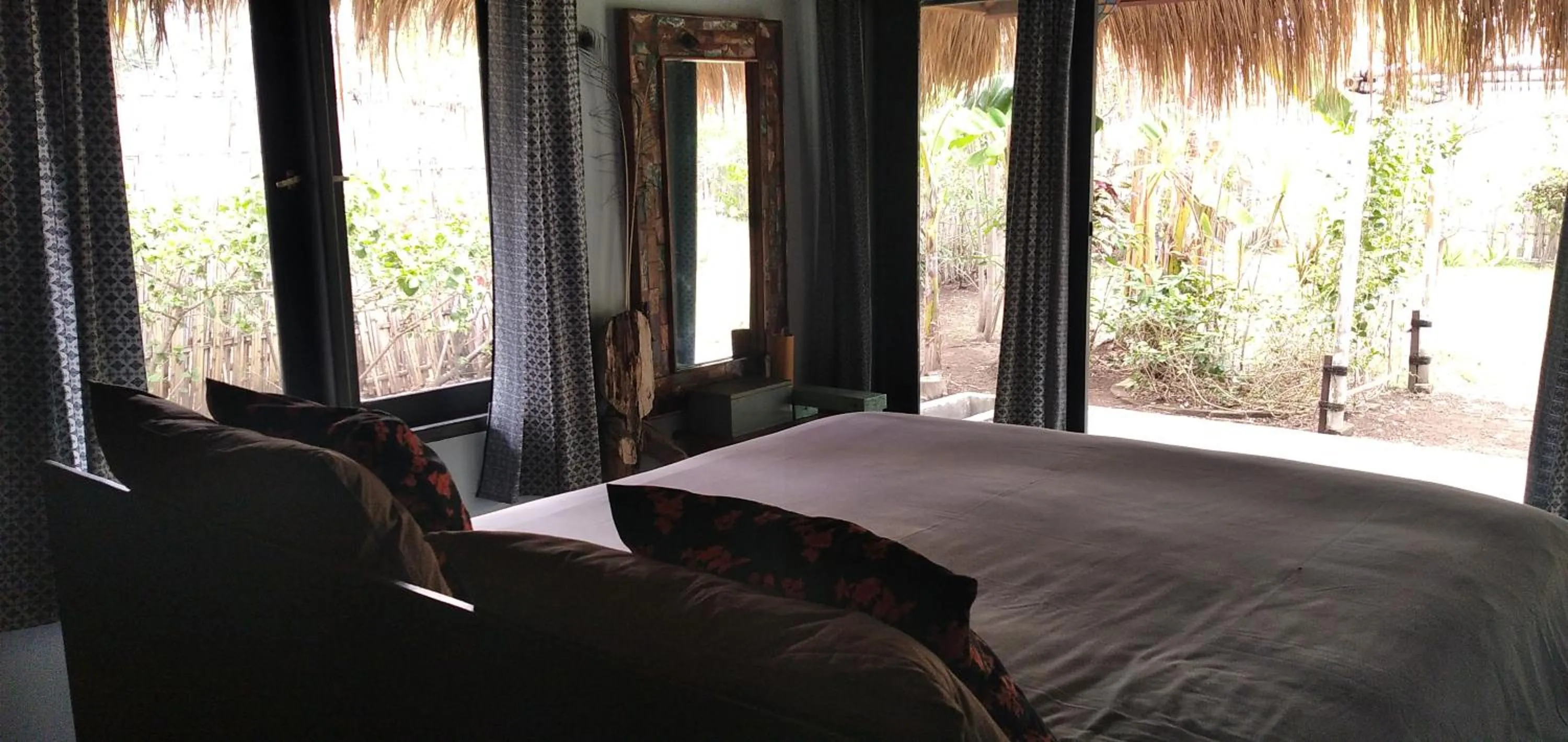 Bedroom, Bed in Breathe Villa Meno