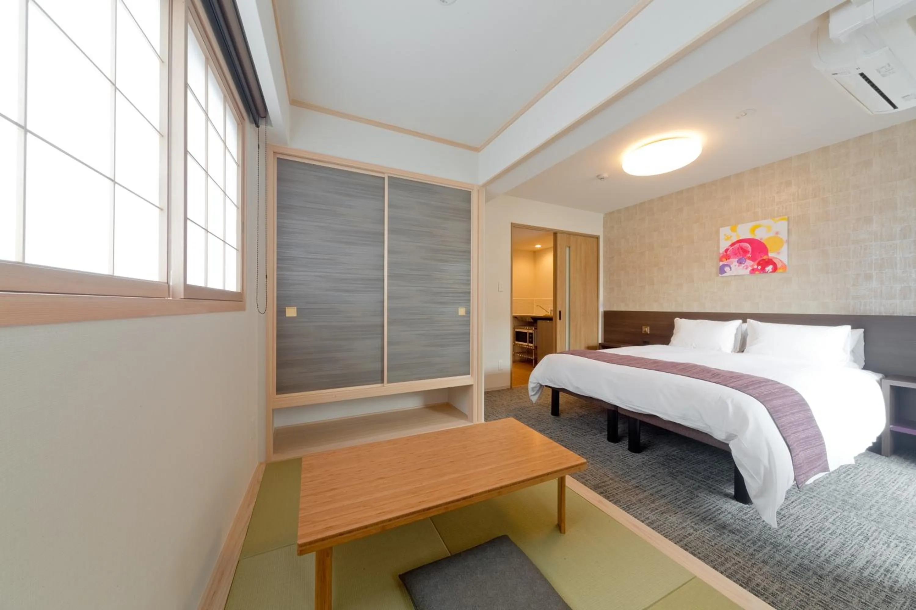Photo of the whole room, Bed in M's Inn Higashiyama