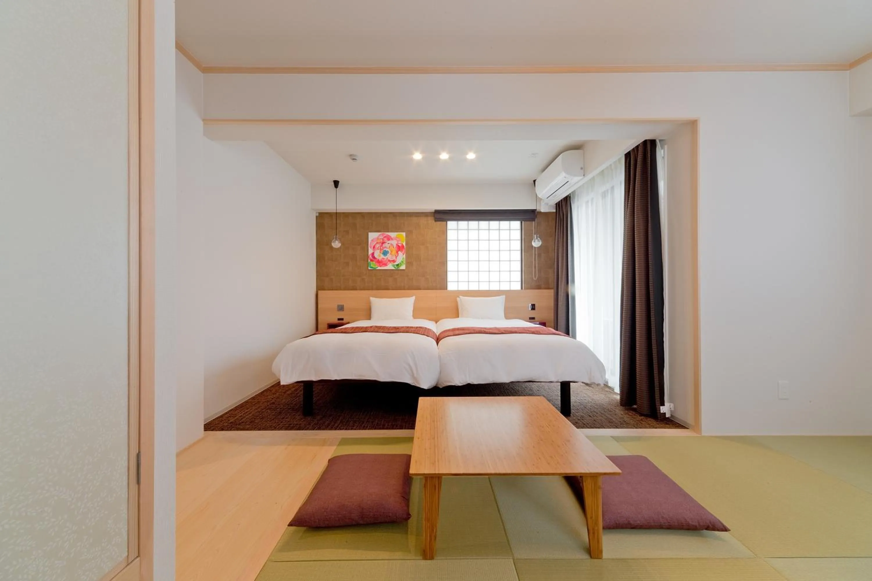 Photo of the whole room, Bed in M's Inn Higashiyama