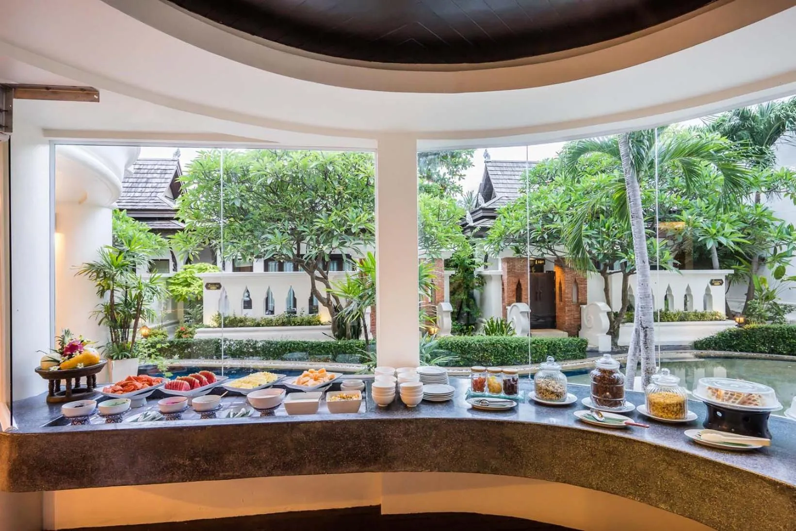 Restaurant/places to eat in Dara Samui Beach Resort Adults Only, Chaweng