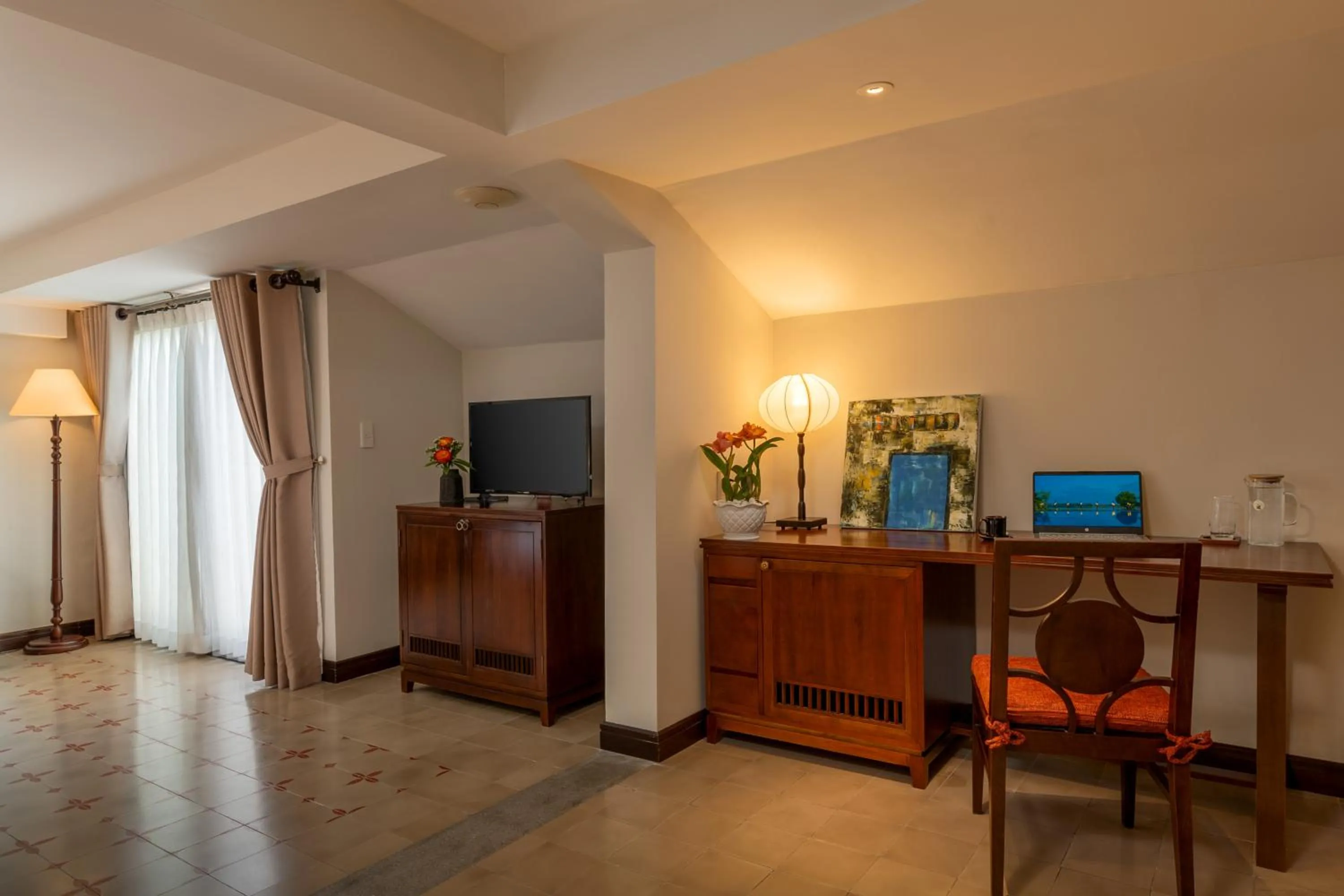 Bed in RiverTown Hoi An Resort & Spa