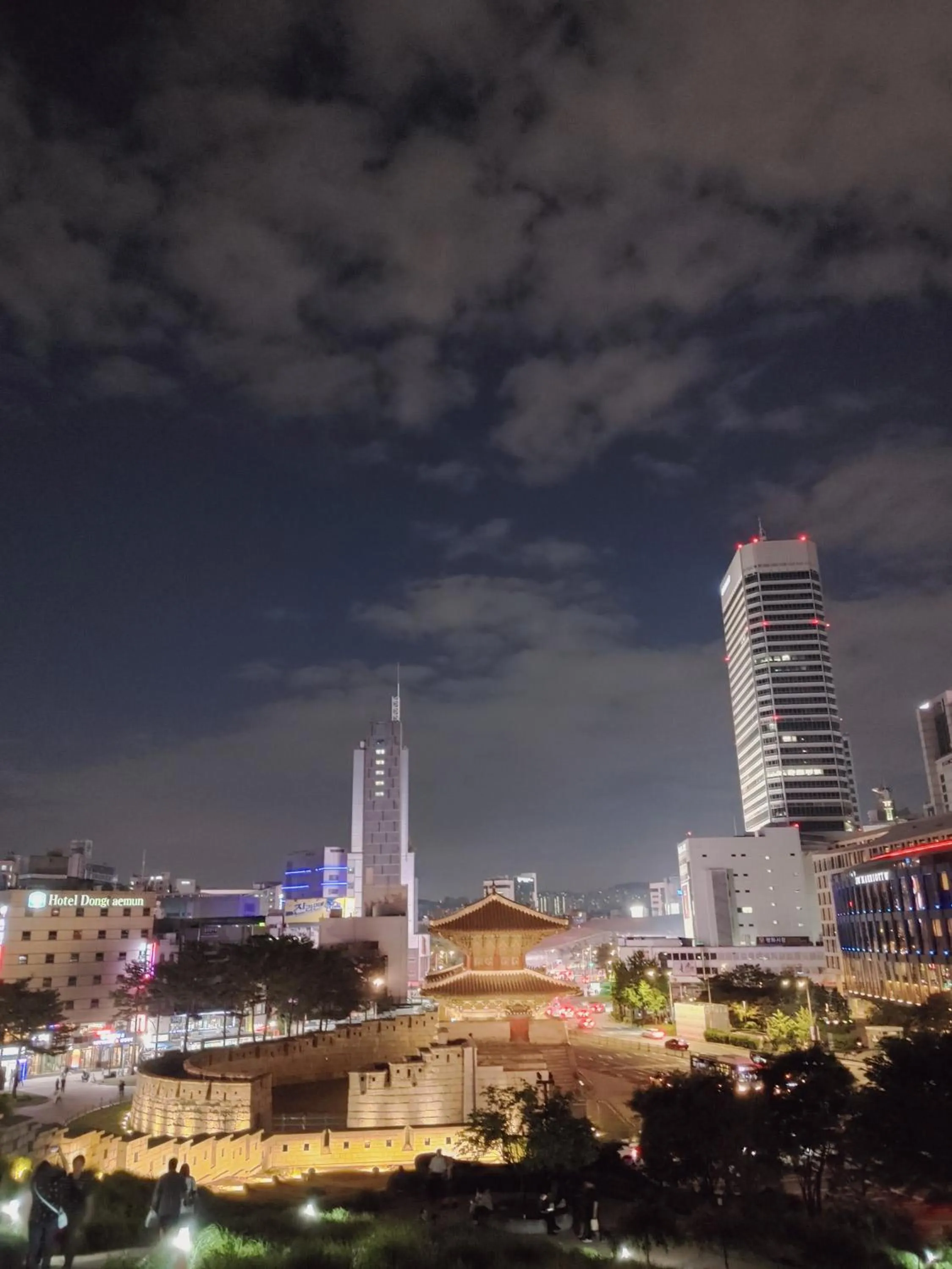 Hiking in Cobe Guesthouse Dongdaemun