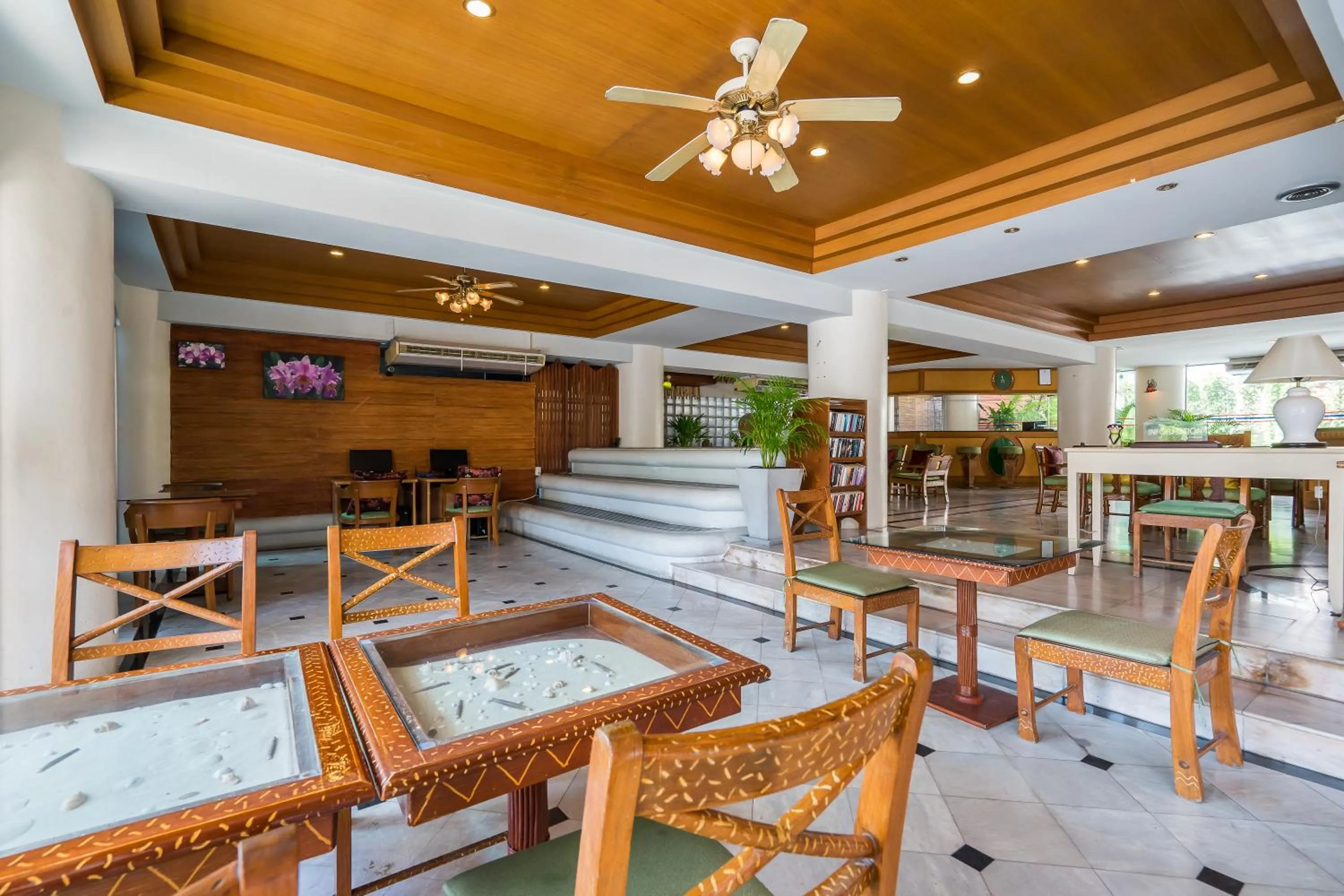 Lobby or reception in MATCHA SAMUI RESORT formerly Chaba Samui Resort