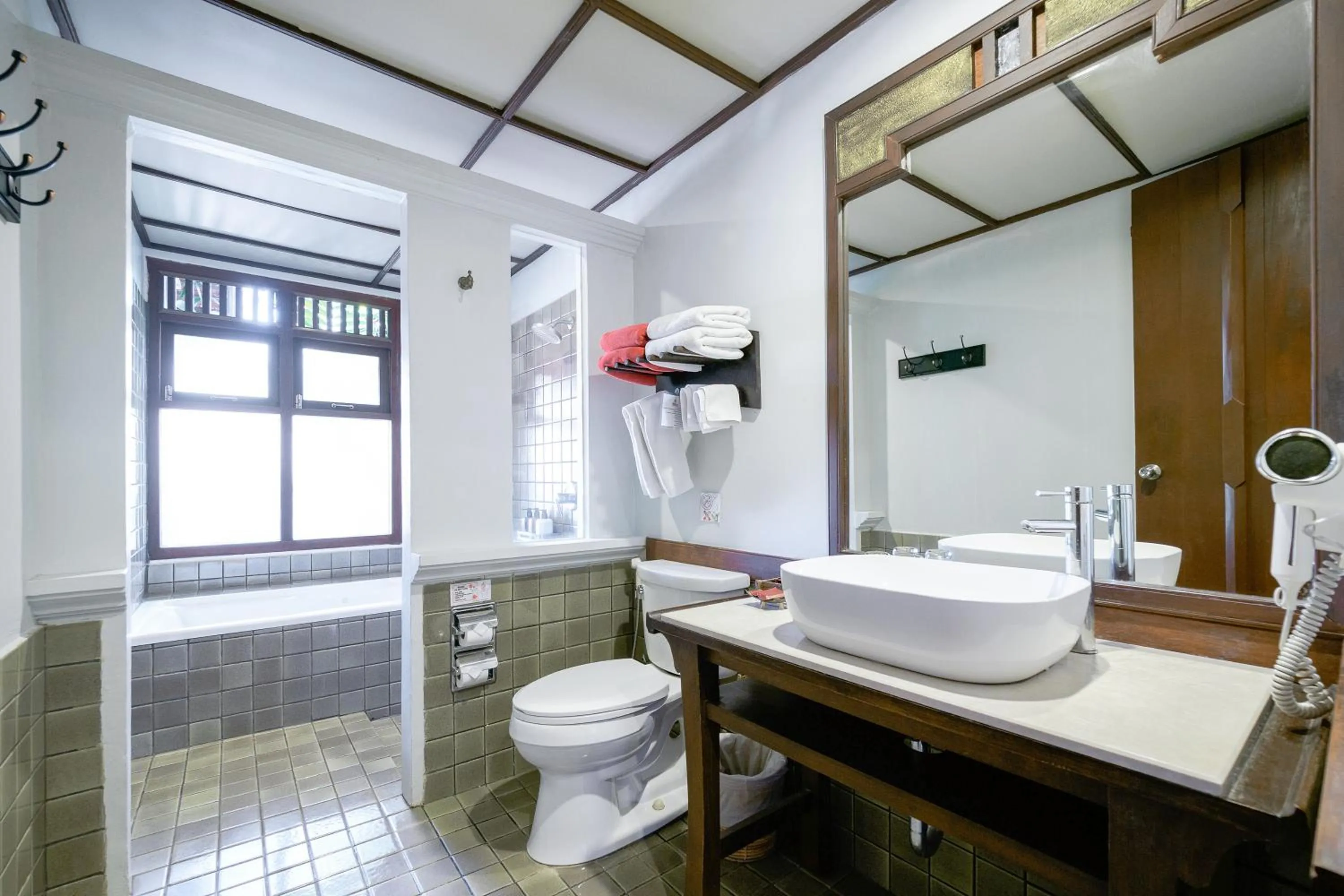 Bathroom in Khaolak Bhandari Resort & Spa