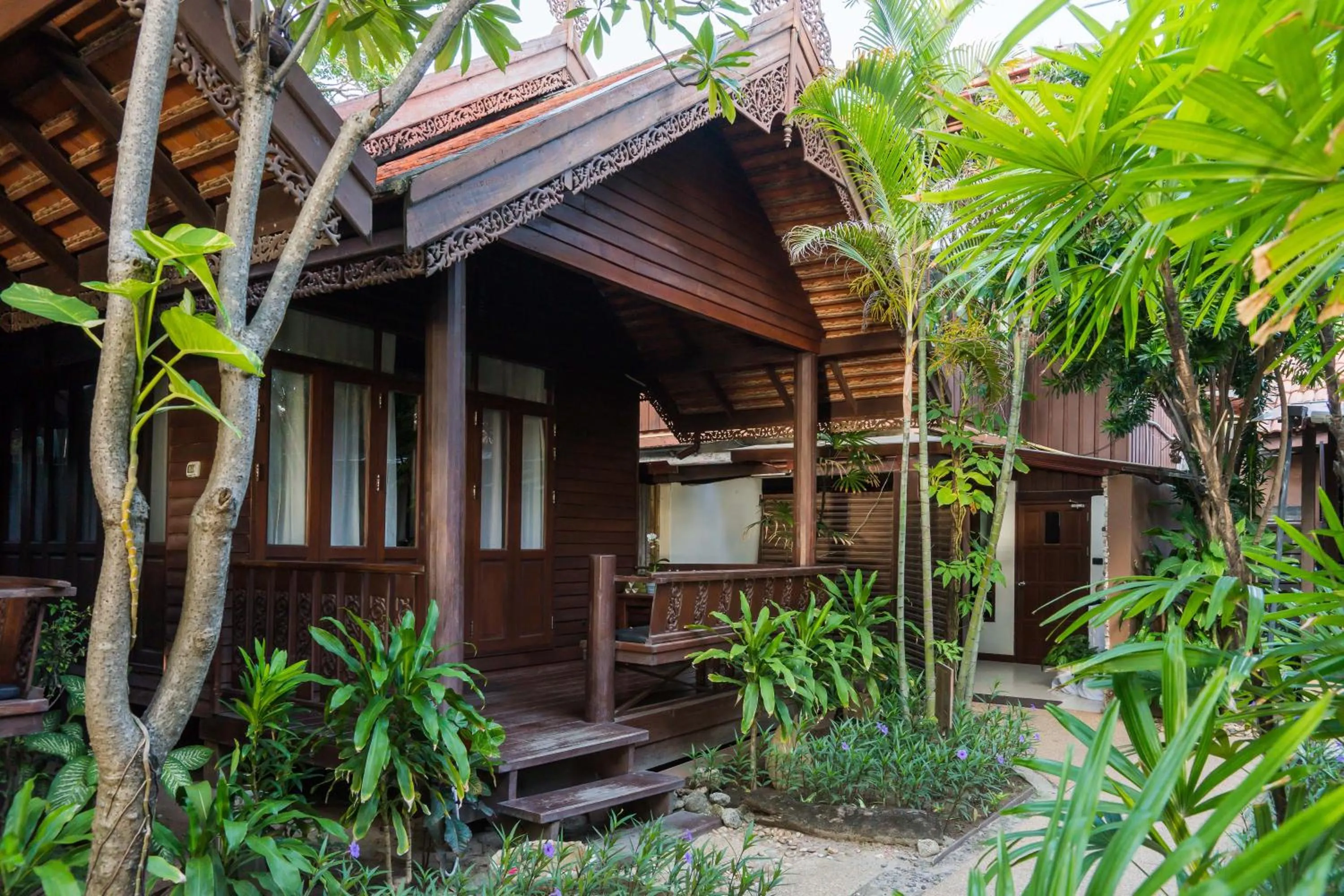 Property building in Samui Paradise Chaweng Beach Resort