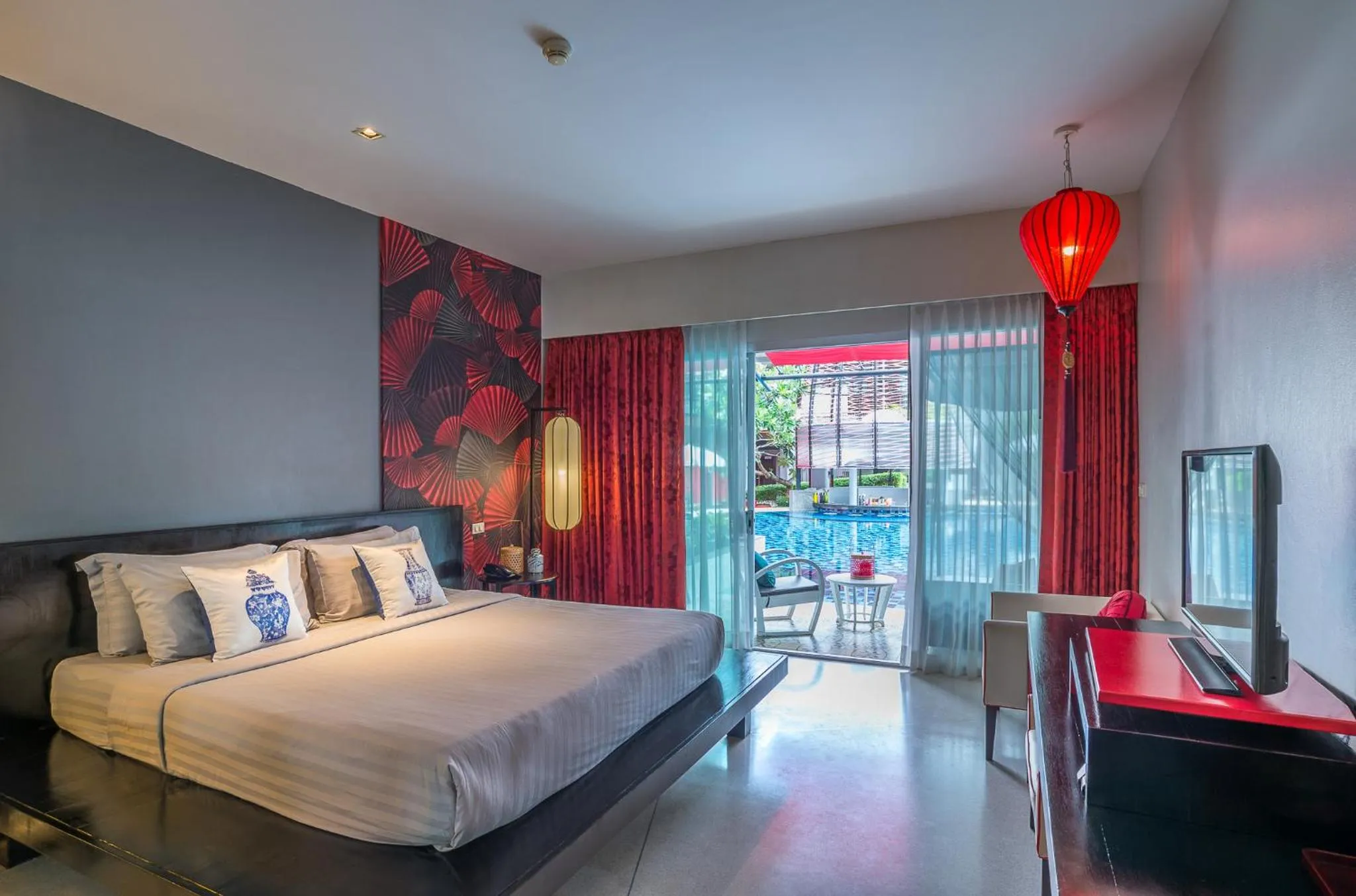 Photo of the whole room, Bed in Red Ginger Chic Resort