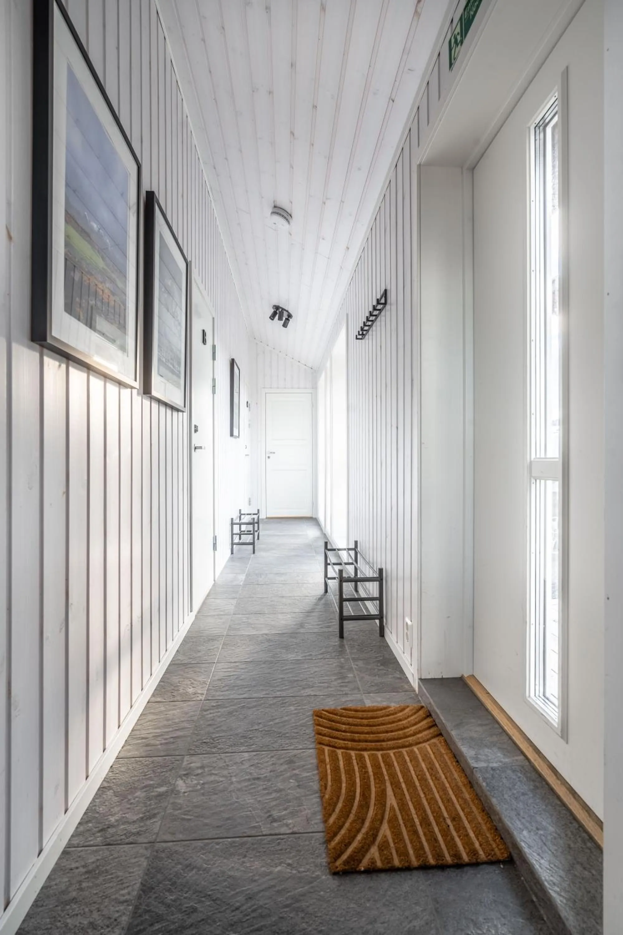 Facade/entrance in Lofoten Links Lodges