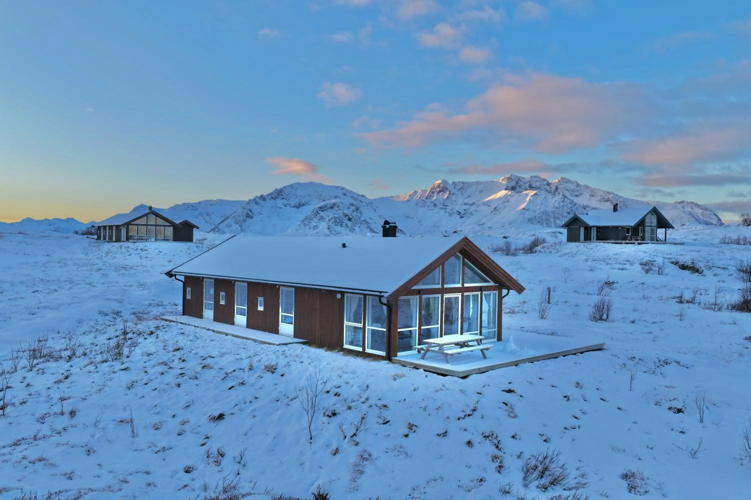 Winter in Lofoten Links Lodges